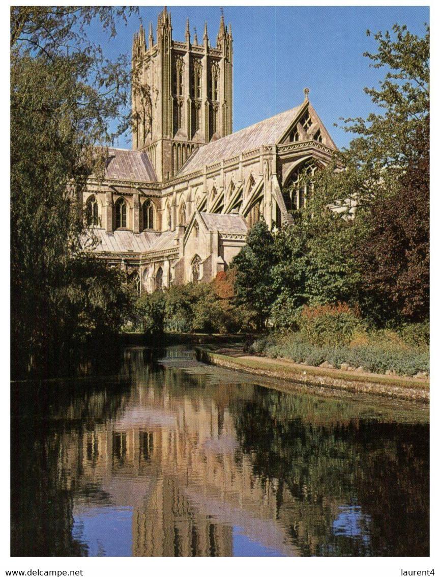 (X 13) UK - WElls Cathedral - Wells