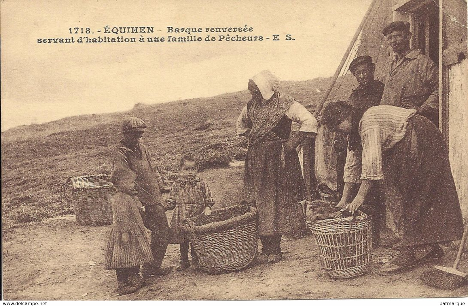 62.Environs De Boulogne Sur Mer -EQUIHEN - E.S 1718 - Barque Renversée Servant D'Habitation De Pêcheurs - Animation - Autres & Non Classés