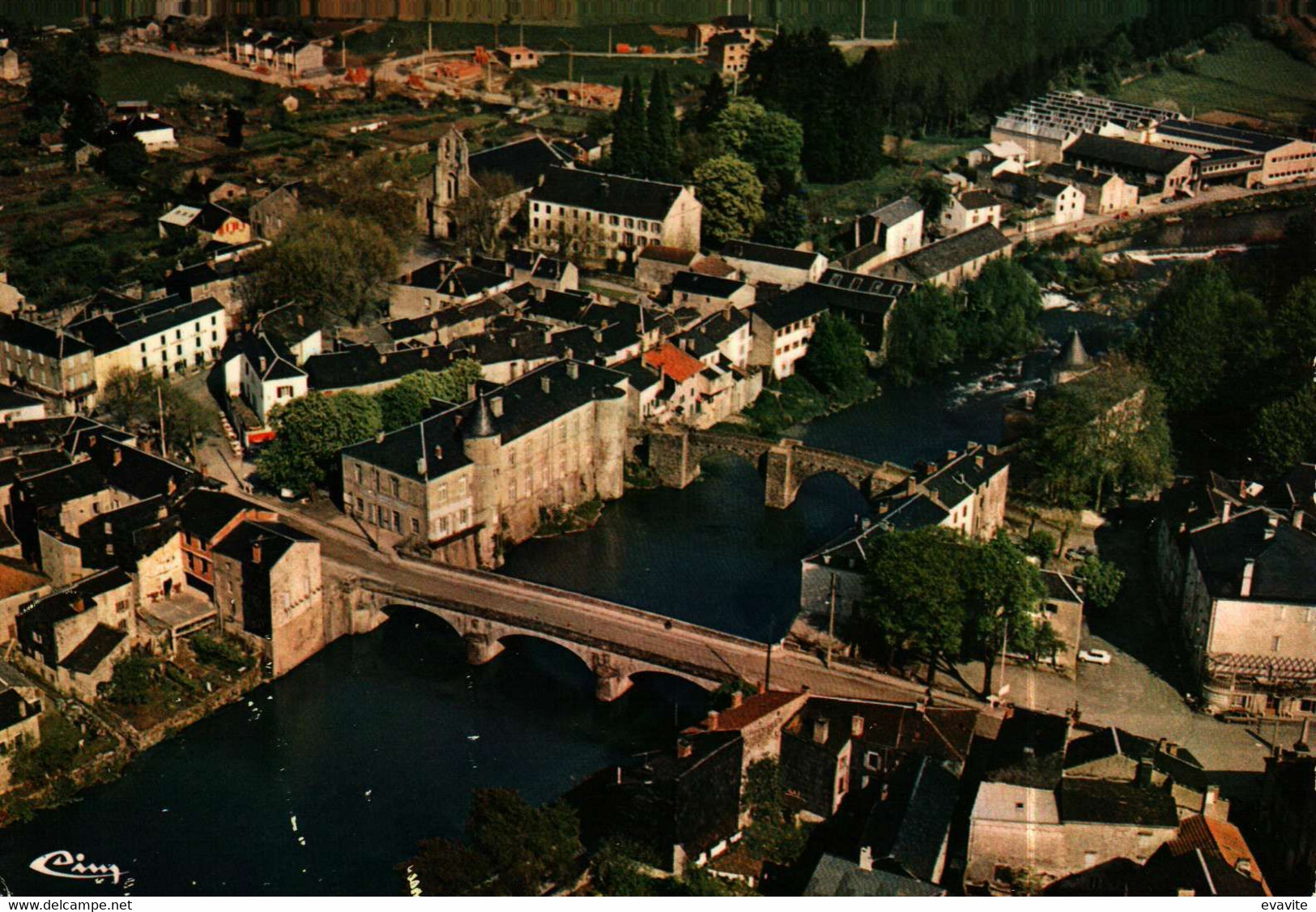 (81)    BRASSAC-sur-AGOUT    Vue Générale Aérienne - Brassac