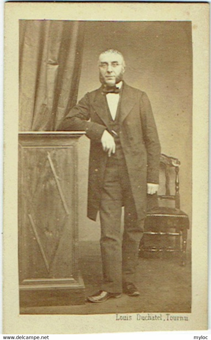 Photo CDV. Homme Notable Et Rouflaquettes. Tournai, Foto Louis Duchatel. - Old (before 1900)