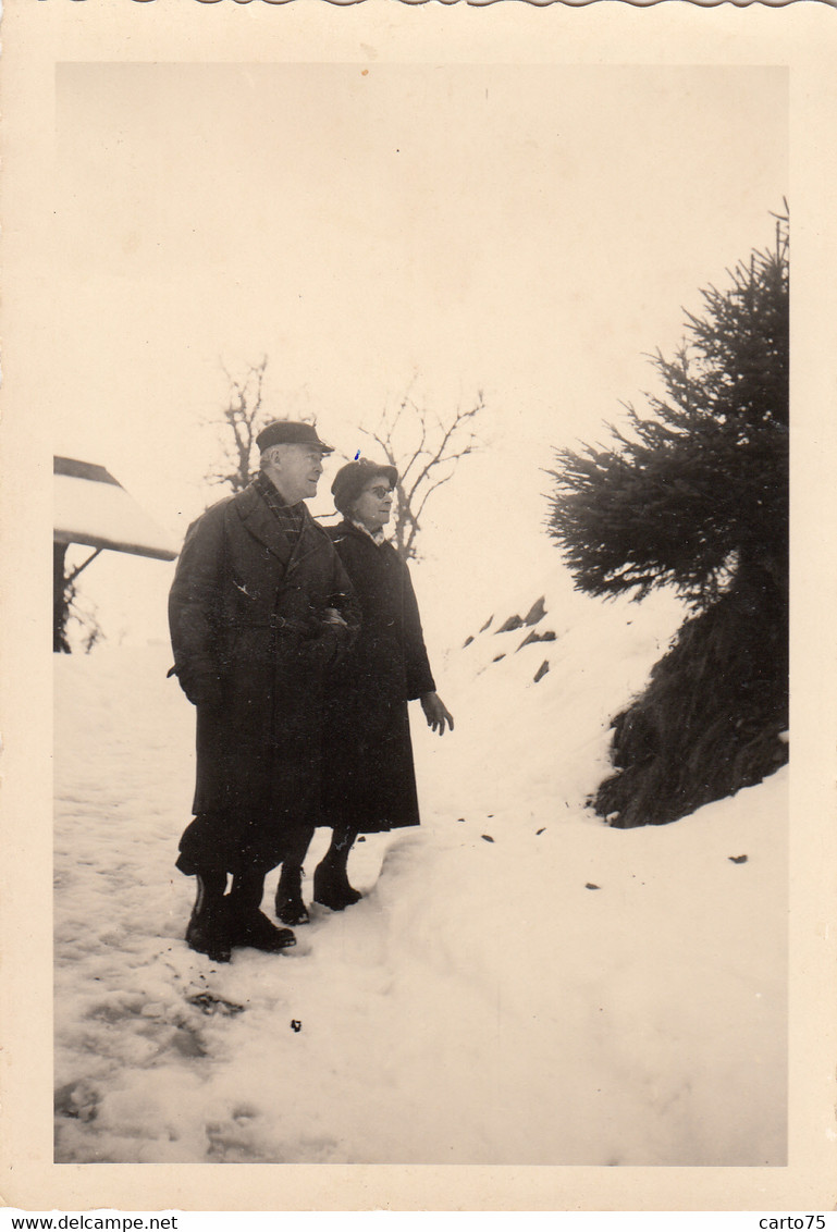 Photographie - Les Carroz D'Arâches 74 - Couple Dans La Neige - Noël 1959-1960 - Fotografie