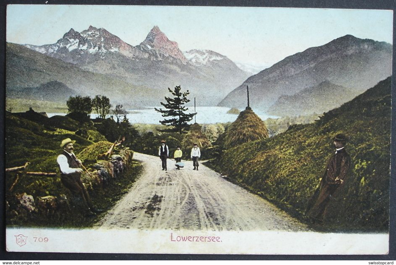 LAUERZERSEE Lowerzersee Belebt - Lauerz