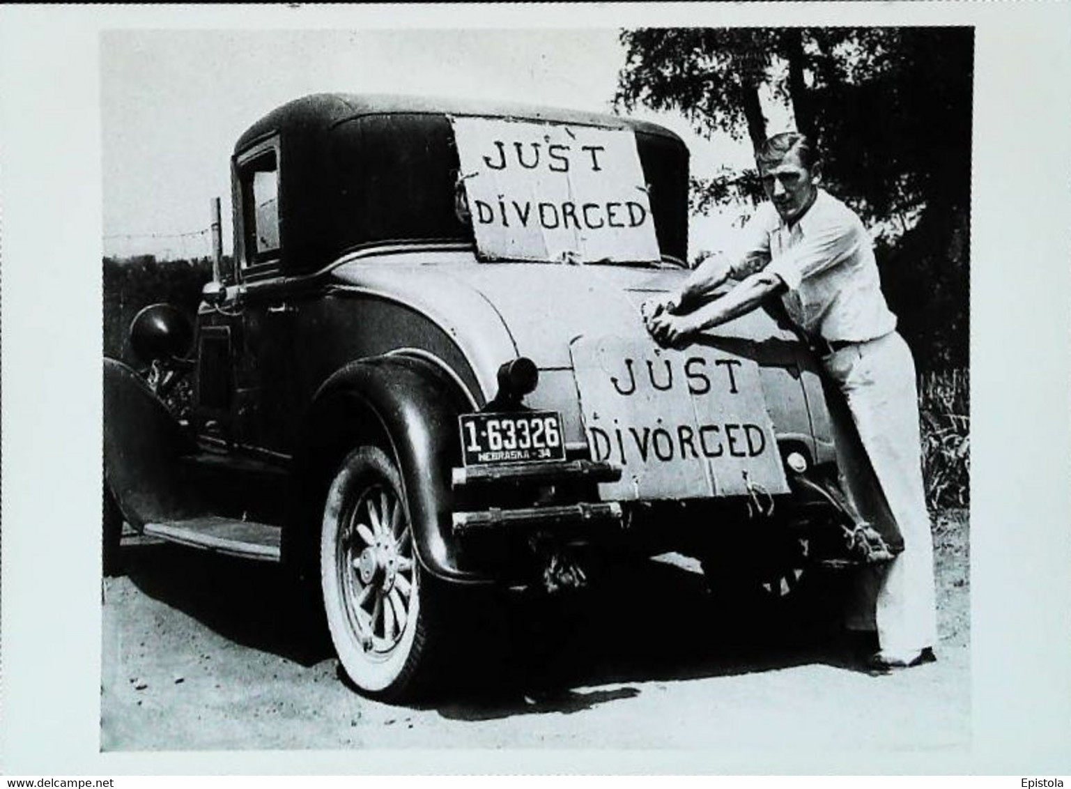 ► AUTOMOBILE  Vintage  - Just Divorced ! OMAHA Nebraska  - Reproduction Fotofolio - Omaha