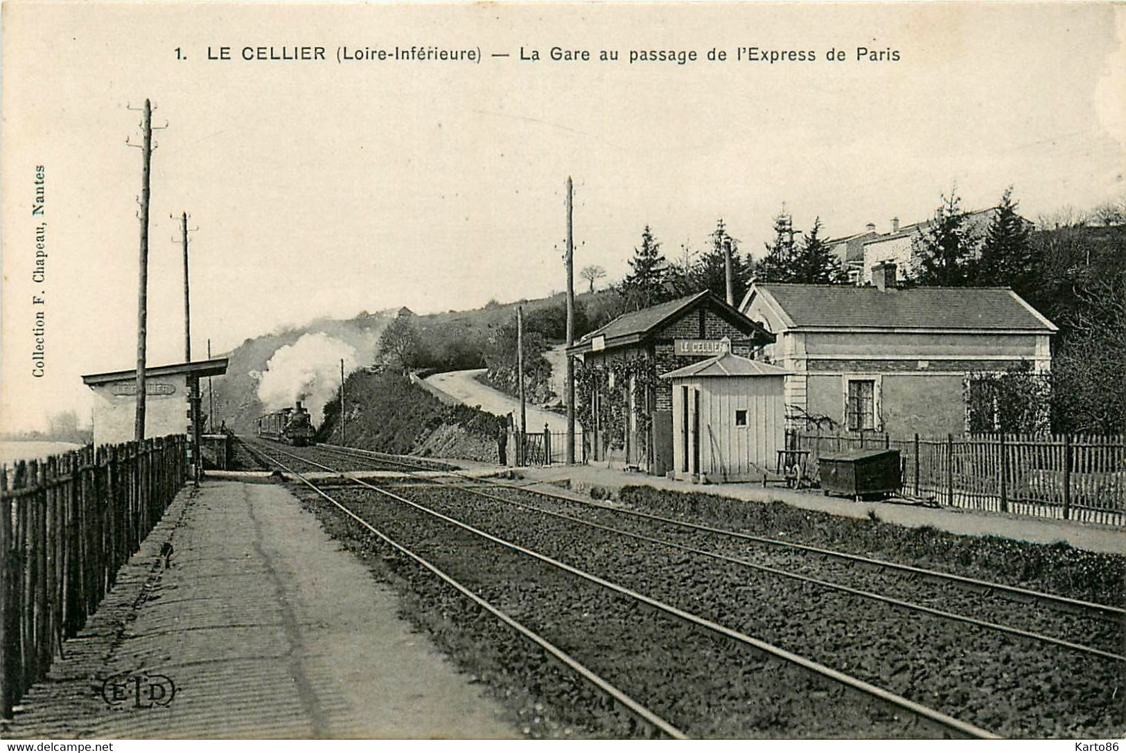 Le Cellier * La Gare Au Passage De L'express De Paris * Train Locomotive * Ligne Chemin De Fer Loire Atlantique - Le Cellier