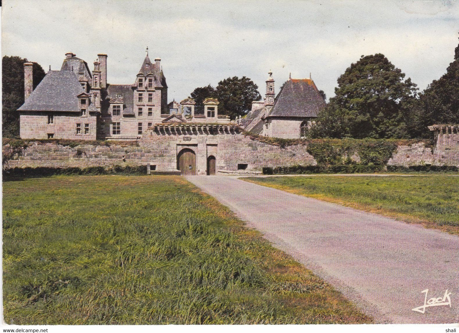 CPSM CHATEAU DE KERJEAN ENTRE LANHOUARNEAU ET BERVEN - Saint-Vougay