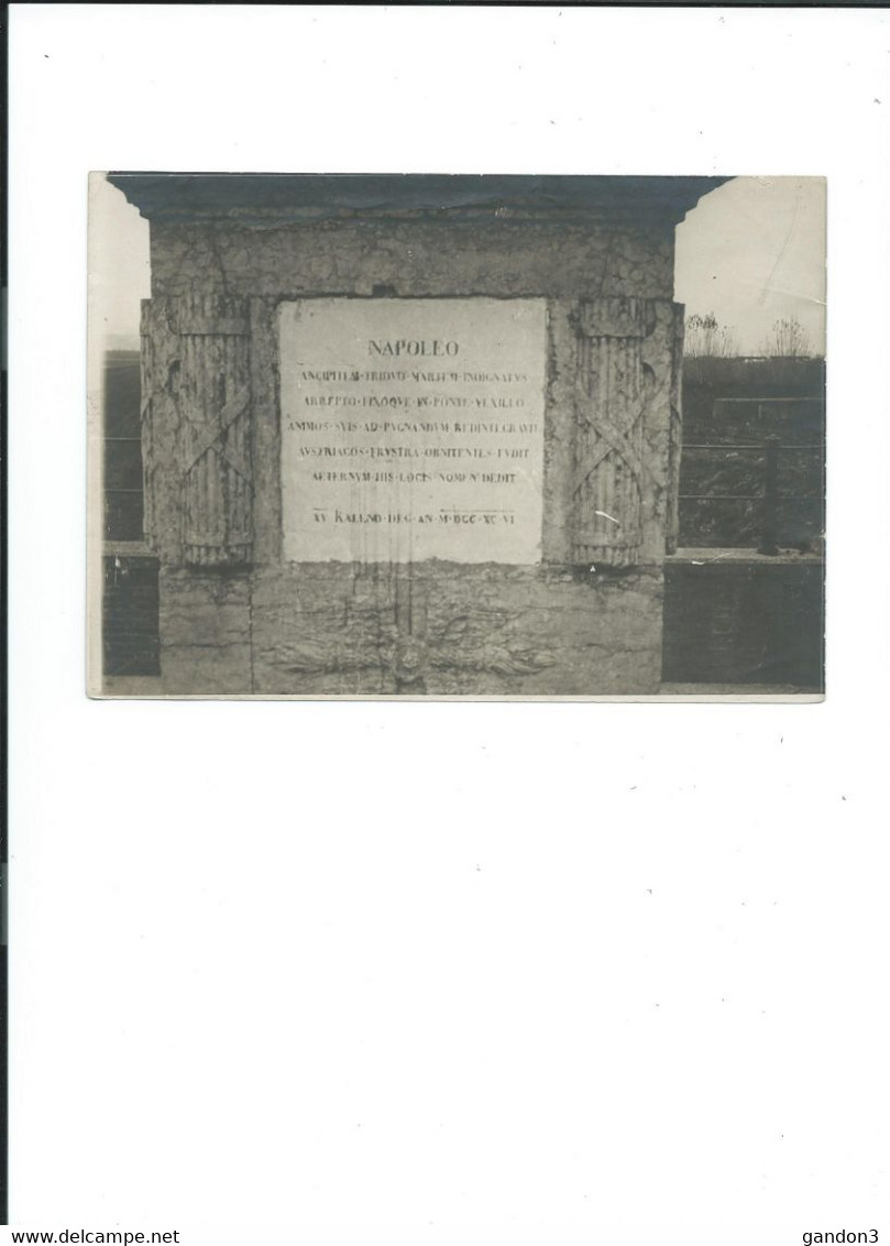 PHOTOGRAPHIE  Ancienne   ( 1917)   :   ARCOLE - La Plaque Du Monument Commémoratif De La Bataille D'Arcole - - Other & Unclassified
