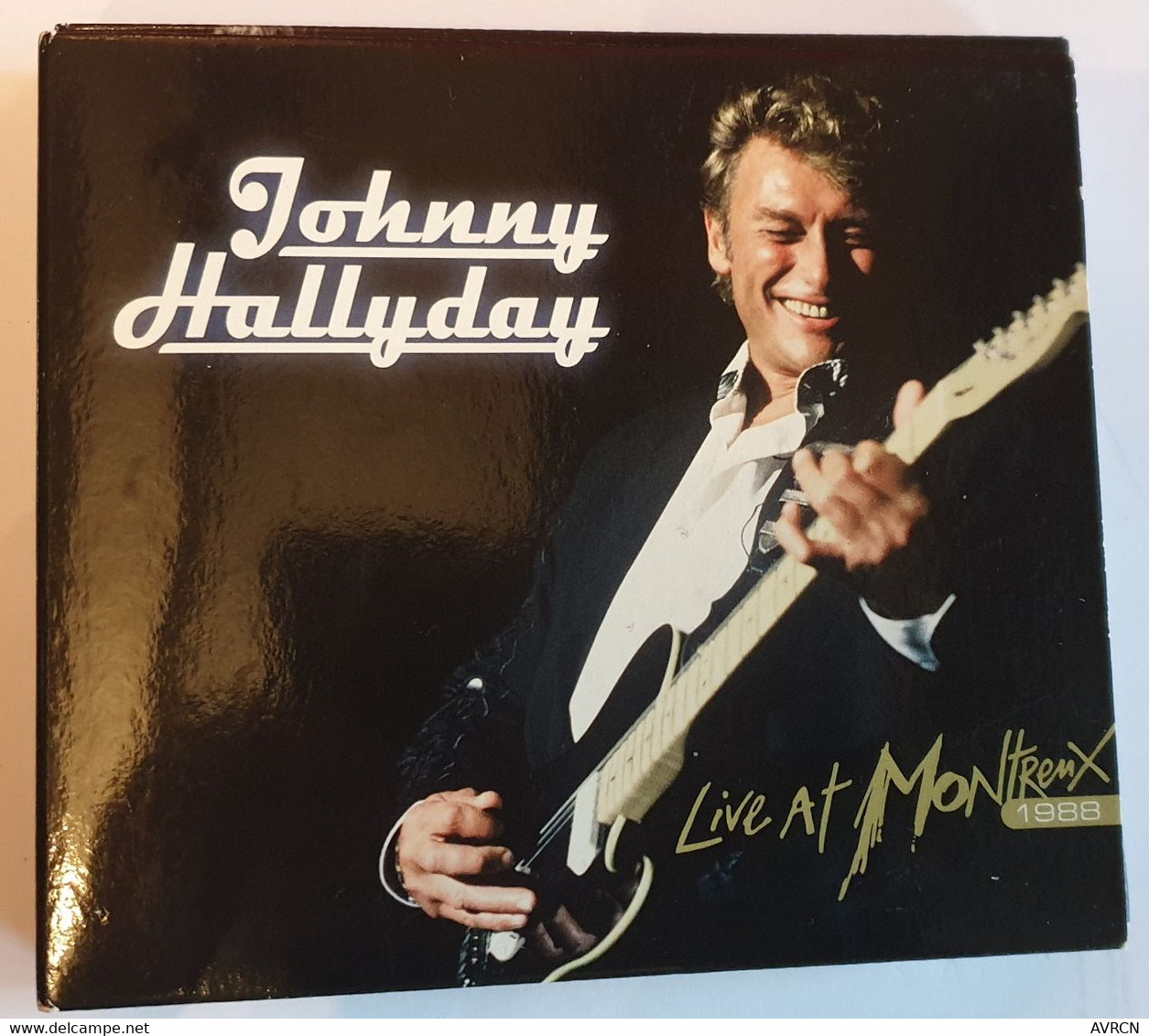 JOHNNY HALLYDAY LIVE AT MONTREUX 1988 . ALBUM DOUBLE CD + 1 DVD..Eagle EAGDV095 - Muziek DVD's