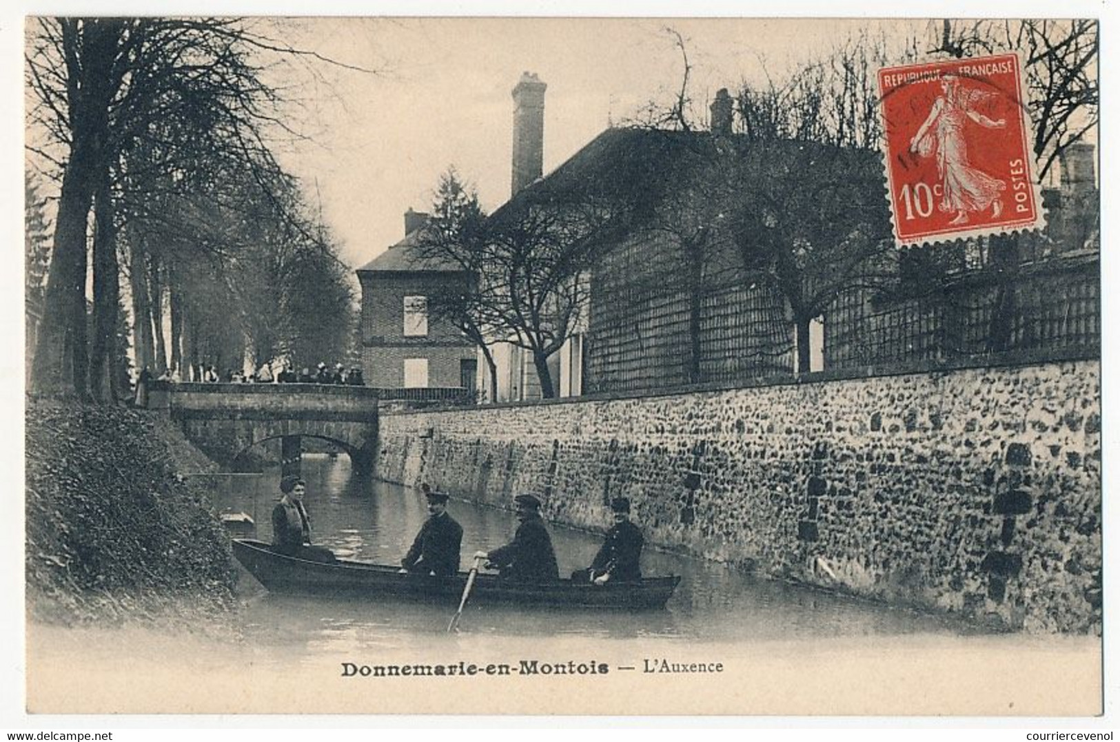 CPA - DONNEMARIE-EN-MONTOIS (Seine Et Marne) - L'Auxence - Donnemarie Dontilly