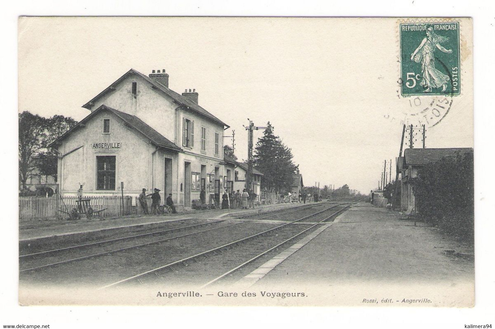 ESSONNE  /  ANGERVILLE  /  GARE  DES  VOYAGEURS  /  Edit.  ROSSI  ( A Voyagé En 1910 ) - Angerville