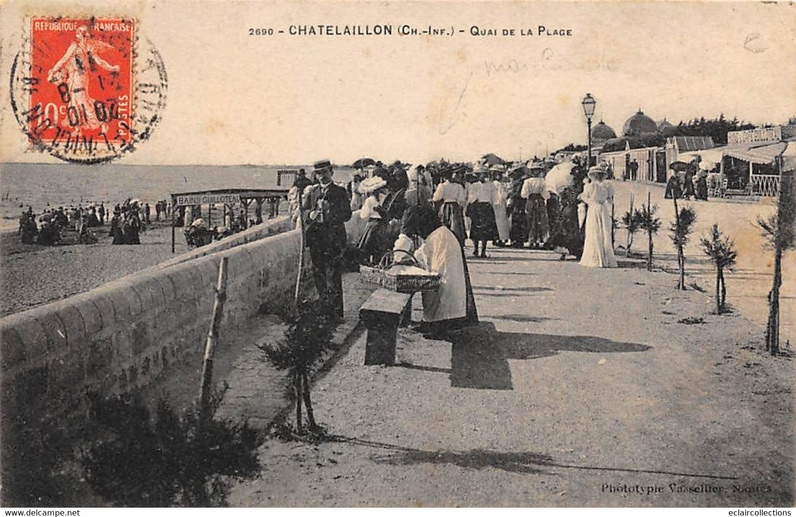 Chatelaillon      17     Lot de 17 Cartes Vues diverses Rues. Coiffure. Pêche aux moules     (voir scan)