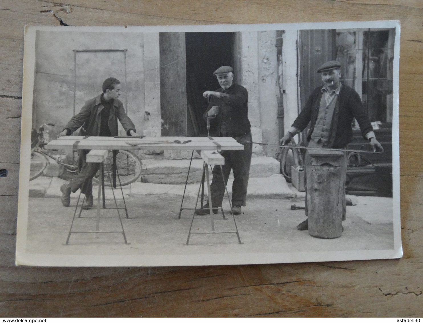 Carte Photo Bricolage Dans La Rue (Saint Remy De Provence??) ................ 842 - To Identify