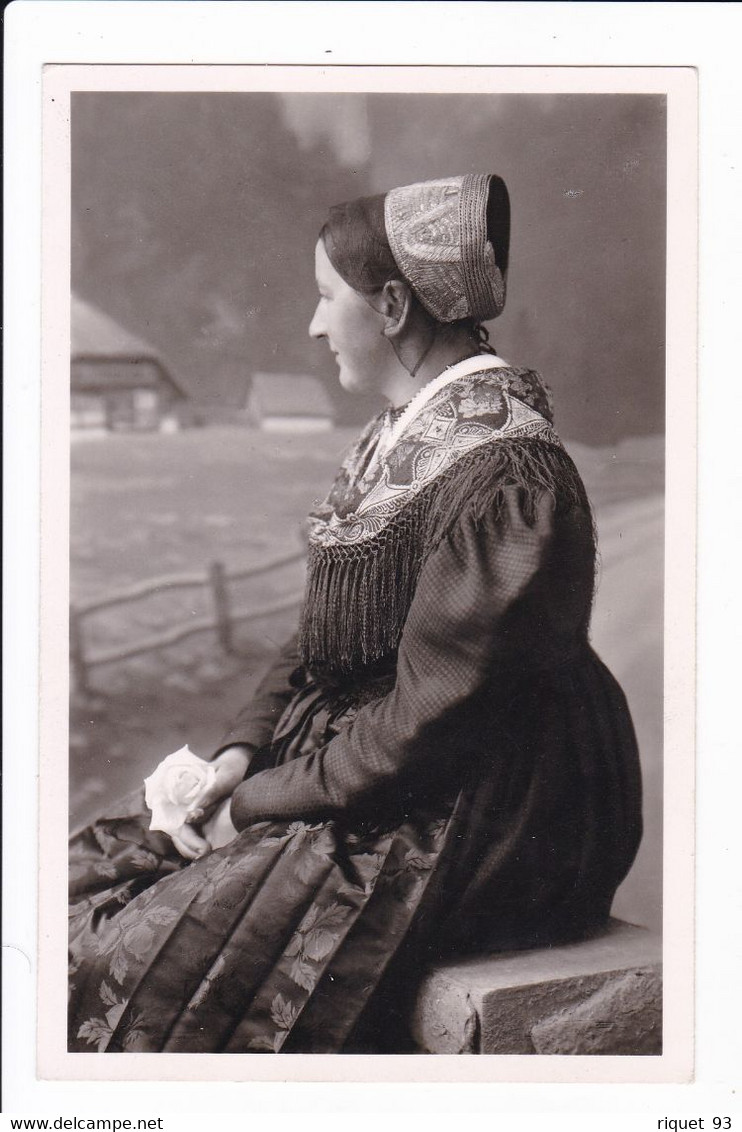 MUHLENBACHER TRACHT (femme En Costume Traditionnel - Autres & Non Classés