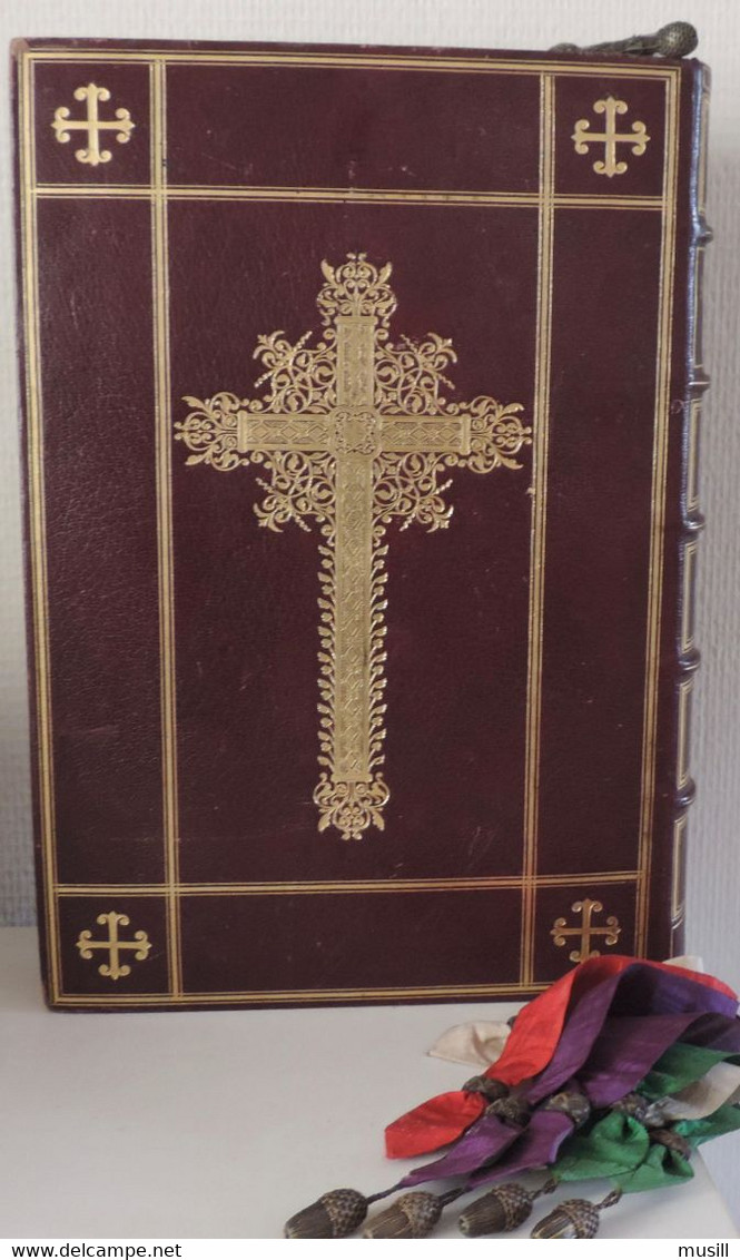 Missale Romanum Ex Decreto S.S. Concilli Tridentini Restitutum S. Pii V Pont. Max. Jussus Editum Clementis VIII - Livres Anciens