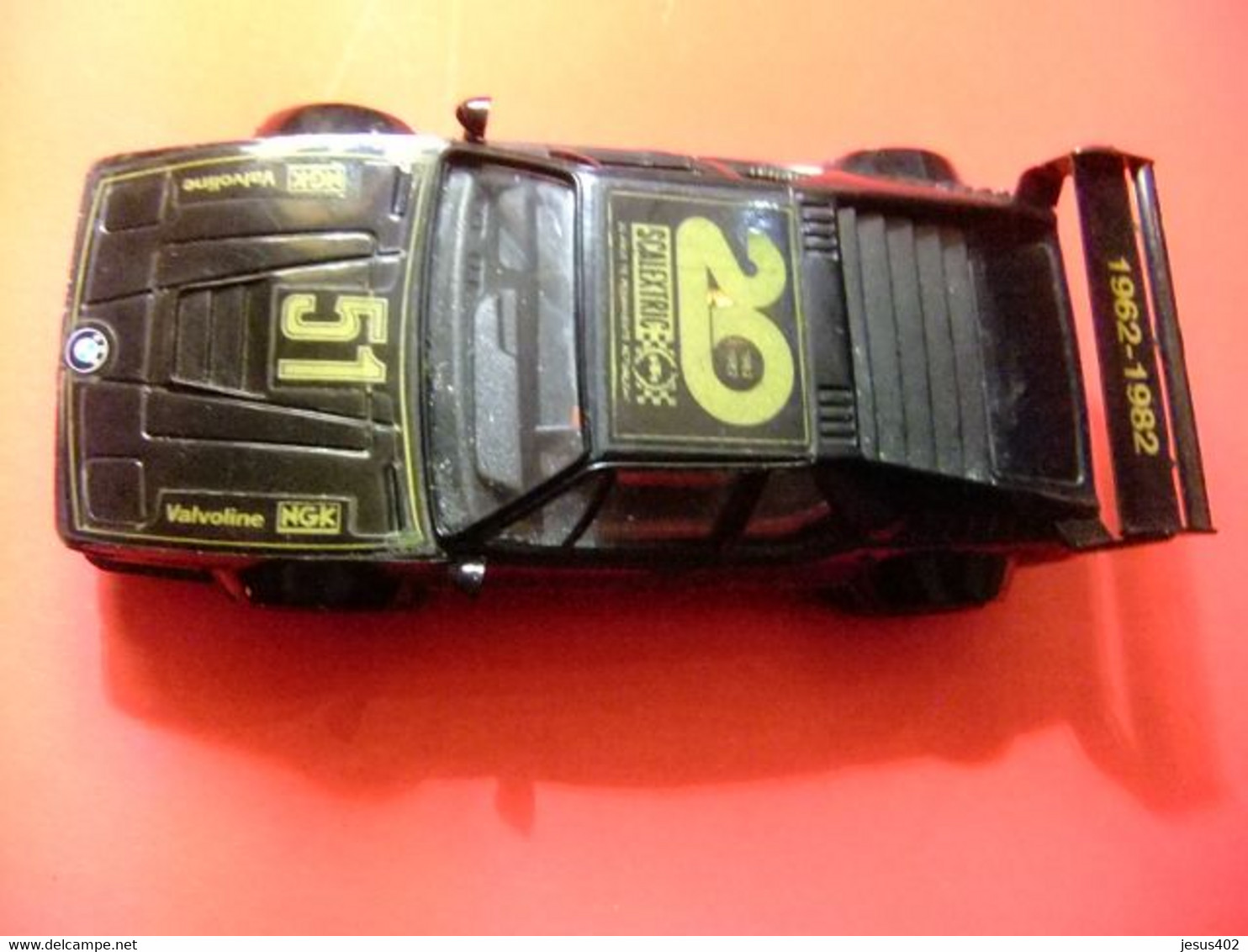 SCALEXTRIC BMW M 1 ANIVERSARIO 1962-1982 SCALEXTRIC Negro Con Dorsal 51 - Road Racing Sets