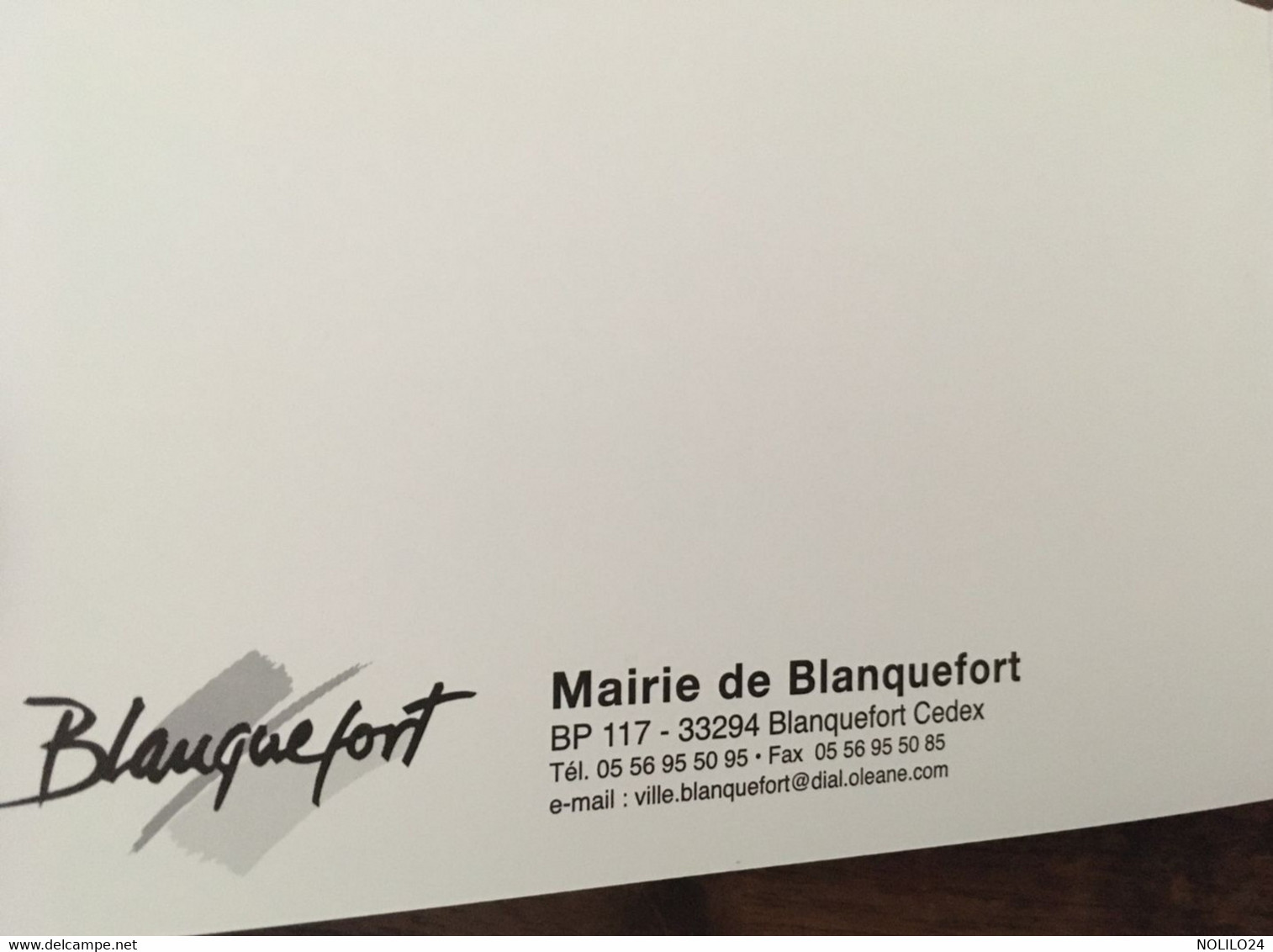 Carte De Voeux Double "Bonne Année" Mairie De Blanquefort (33 Gironde), 2001, - Blanquefort