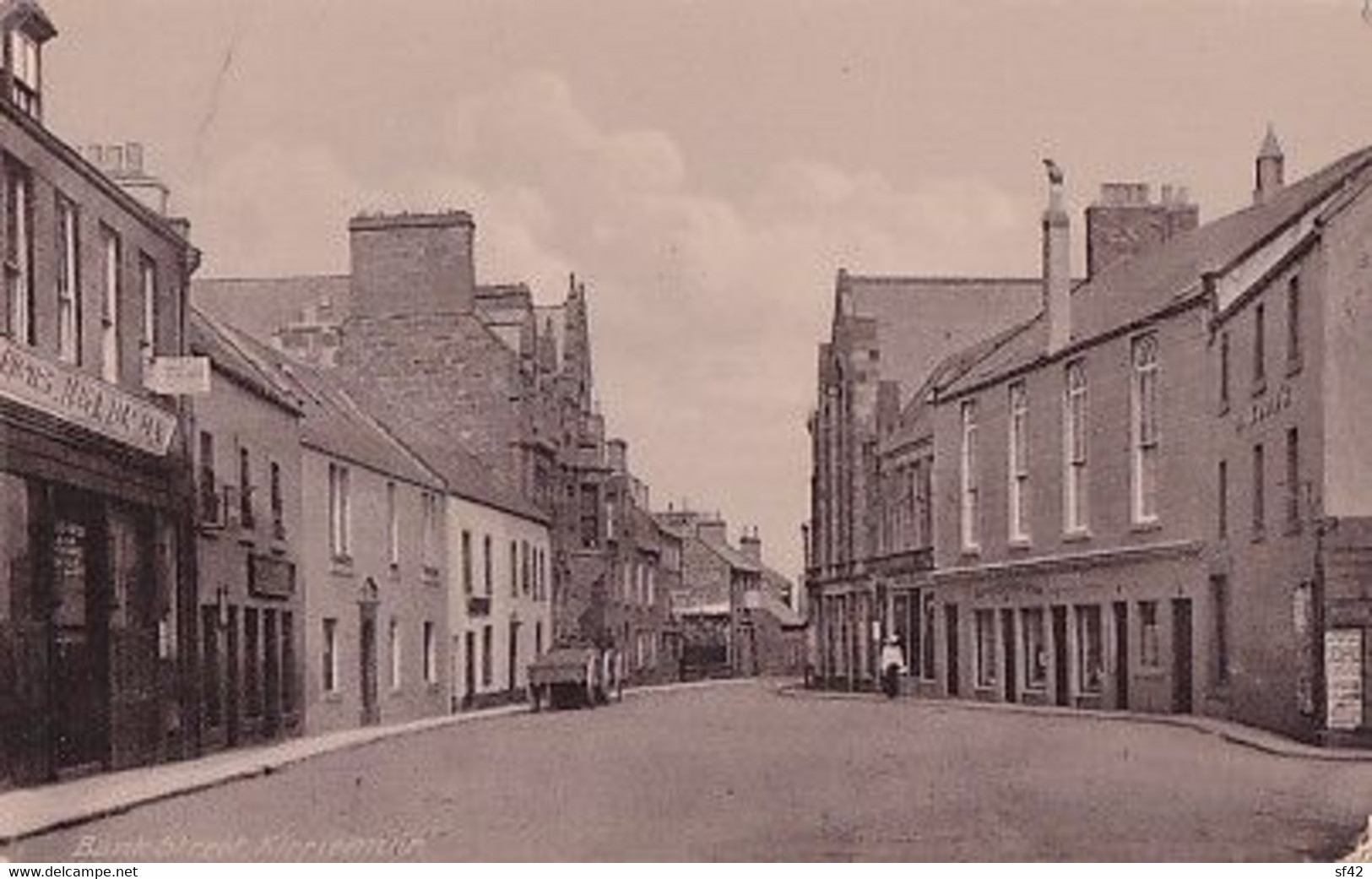 BANK STREET               KIRRIEMUIR - Angus