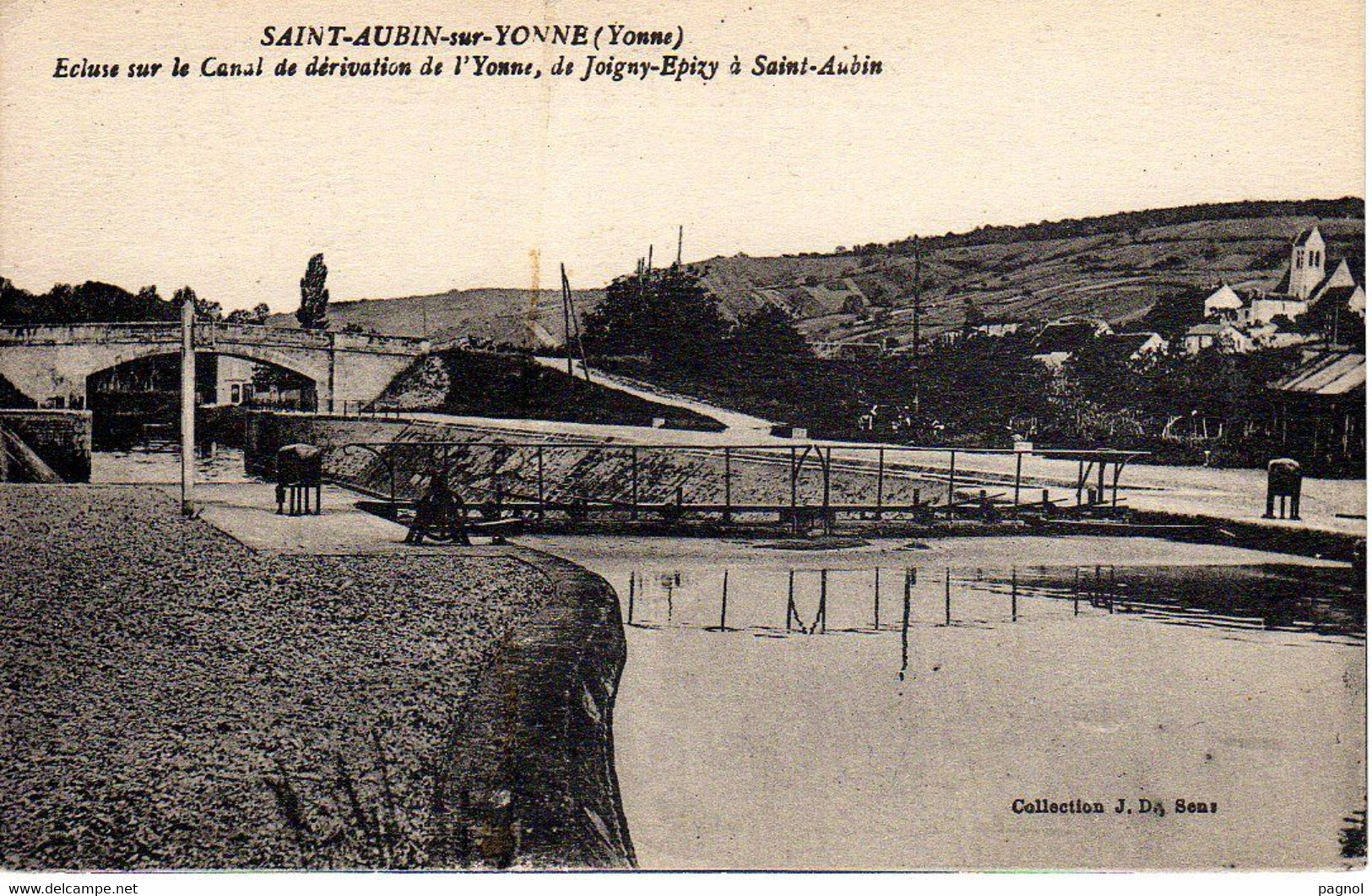 Canaux - Péniches : 89 : Saint-Aubin : Ecluse Sur Le Canal De Dérivation De L'Yonne - Binnenschepen