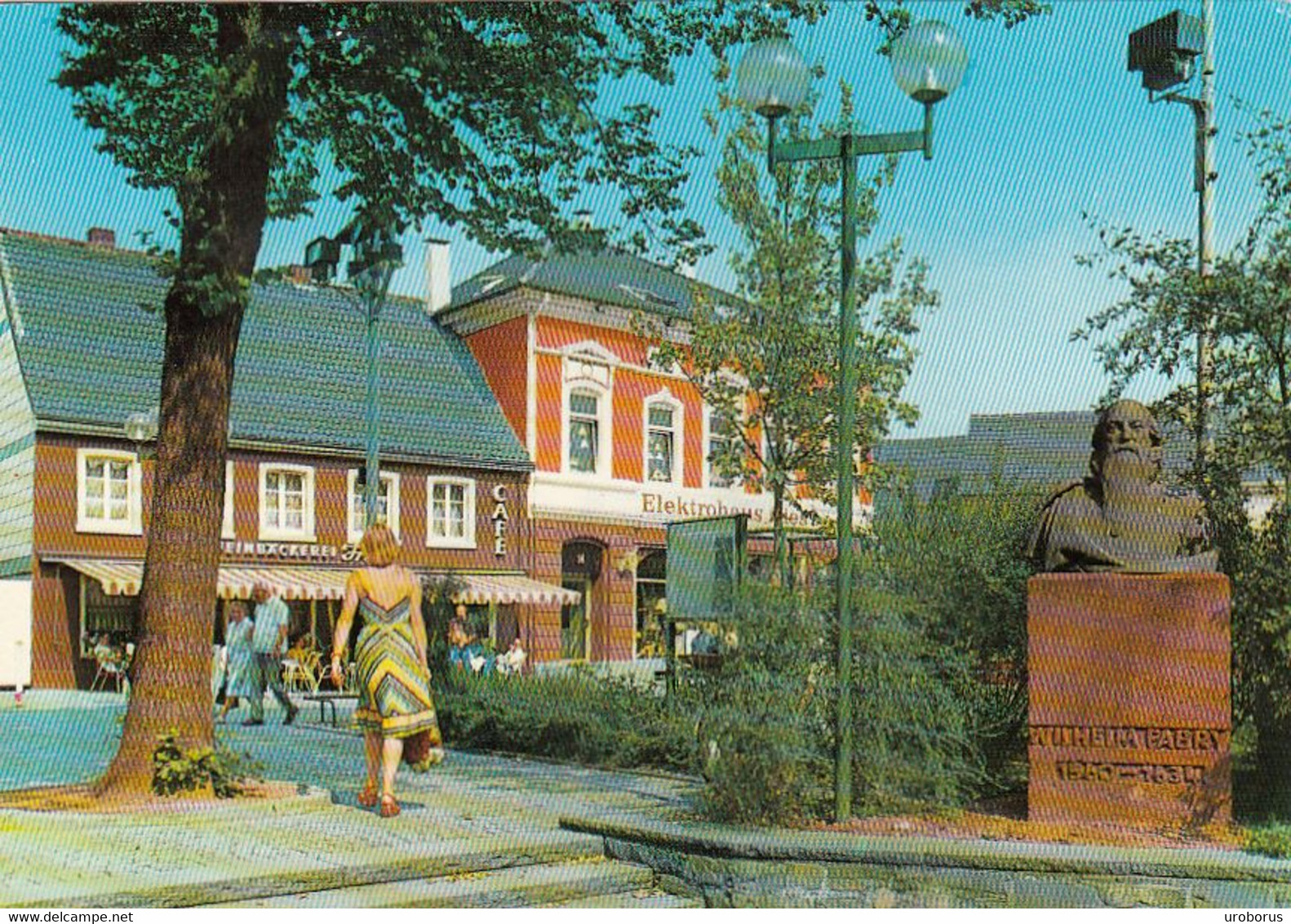 GERMANY - Hilden 1981 - Wilhelm Fabry Denkmal Am Markt - Hilden