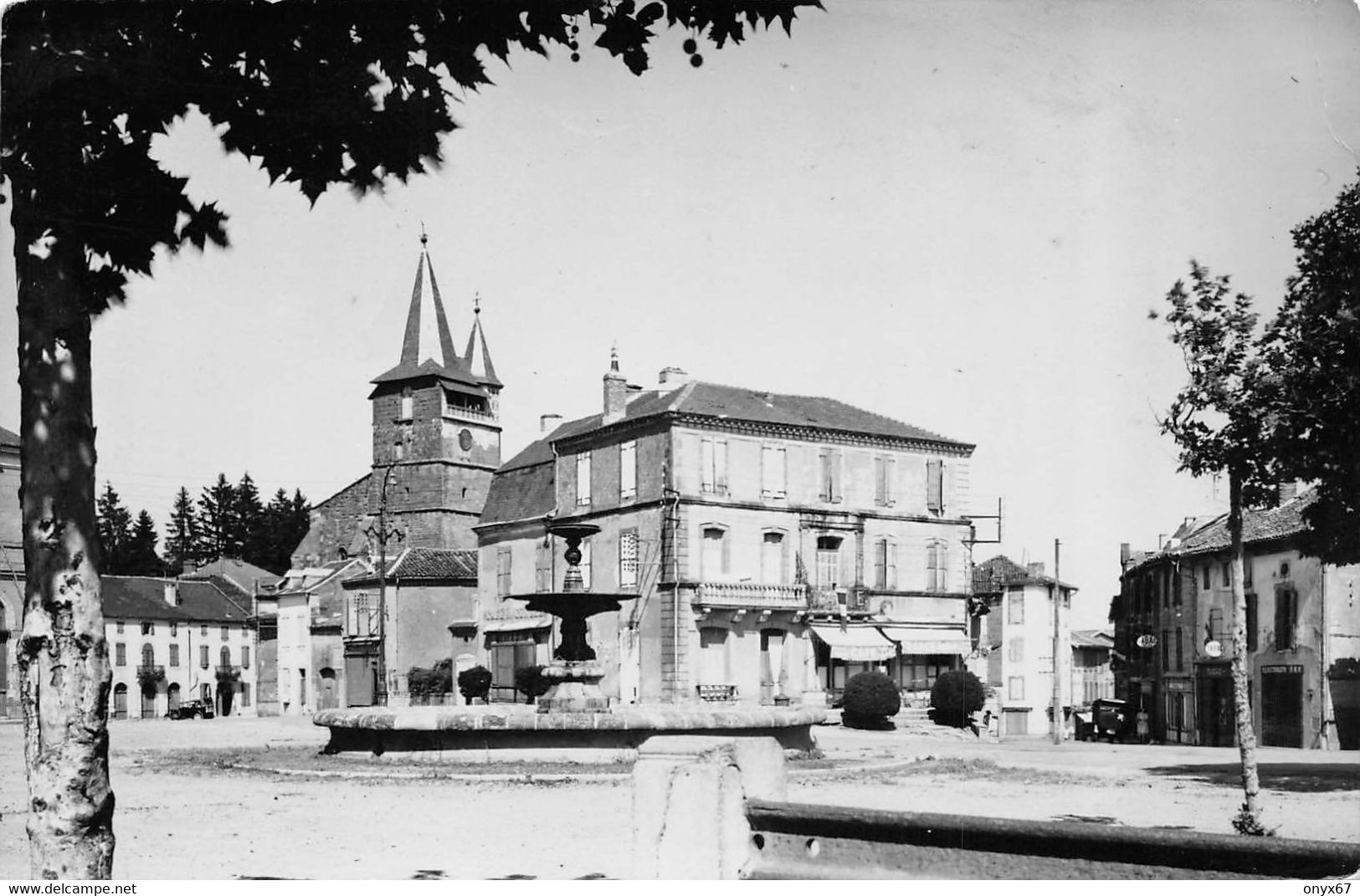 Carte Postale Photo CASTELNAU MAGNOAC-Cizos-Chélan-32-Gers-65-Hautes Pyrénées-Café Du Centre-Eglise-Café De France - Castelnau Magnoac