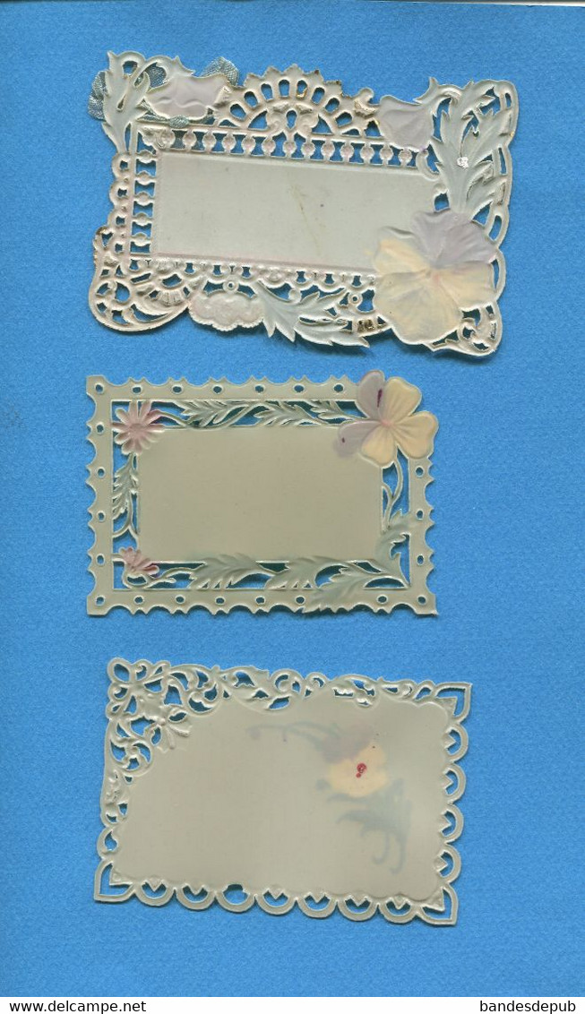 Bel Ensemble 3 Petites Cartes Mignonnettes Celluloid Fleur Pensée  Peintes à La Main Dentelle En Très Bon état - Other & Unclassified