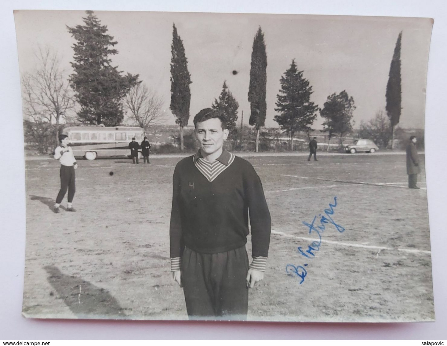 B.Vratujan Signed,  Football Novi Sad Serbia - Autographes