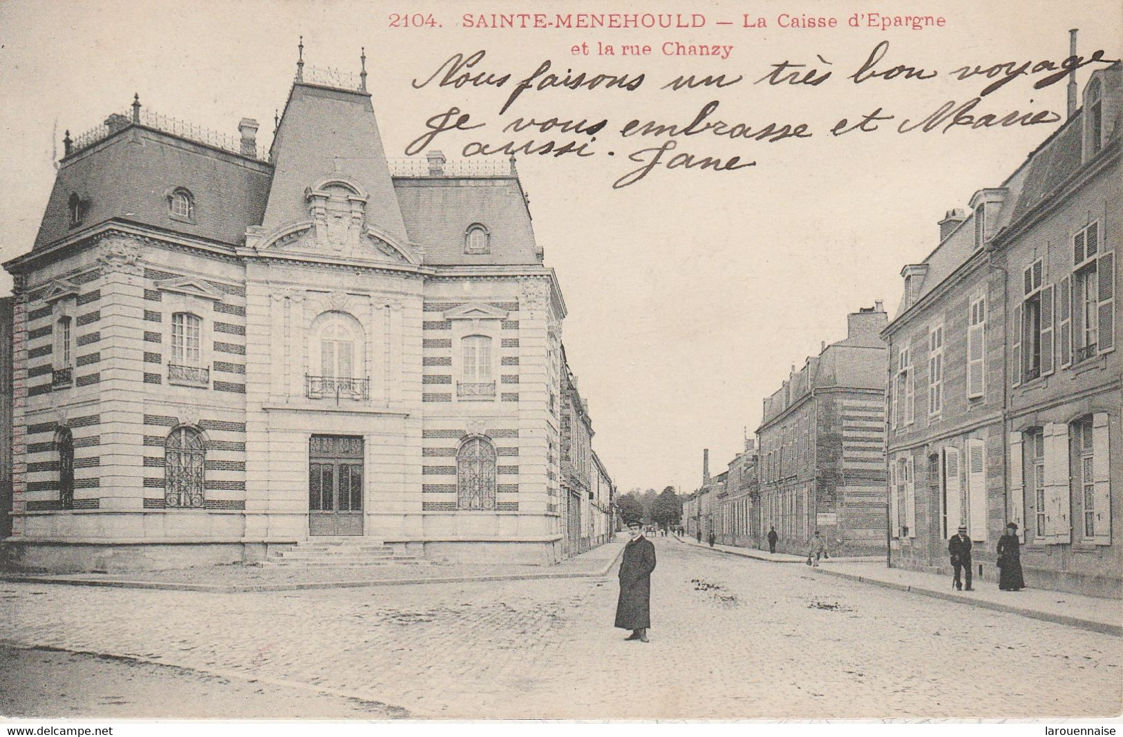 51 - SAINTE MENEHOULD  - La Caisse D' Epargne Et La Rue Chanzy - Banques