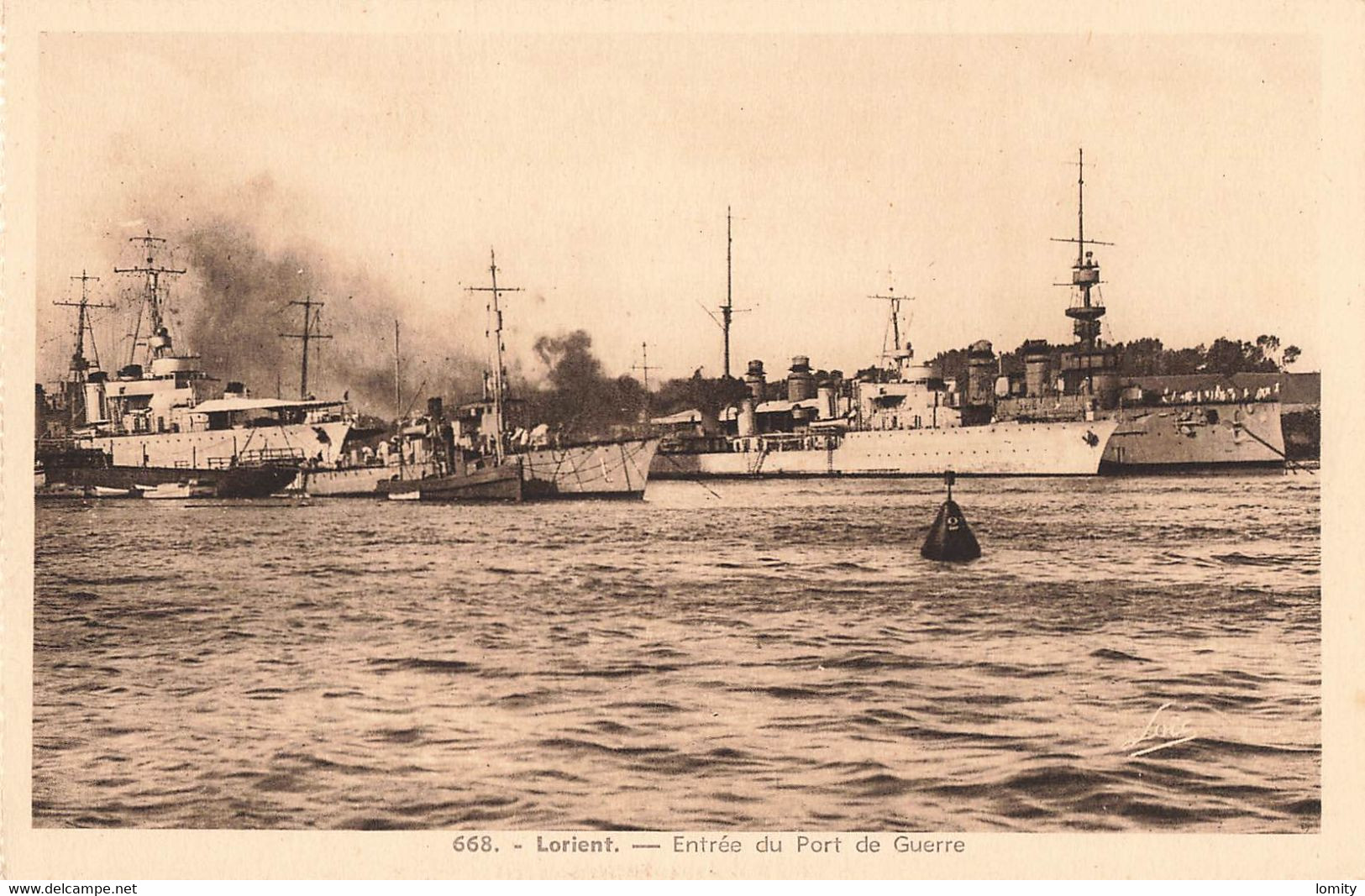 56 Lorient Entrée Du Port De Guerre , Bateau Guerre Marine Militaire Française - Lorient