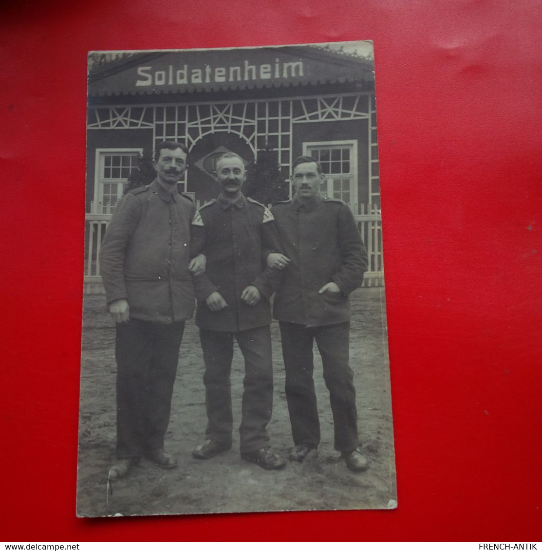 CARTE PHOTO SOLDATS SOLDATENHEIM - Guerre 1914-18