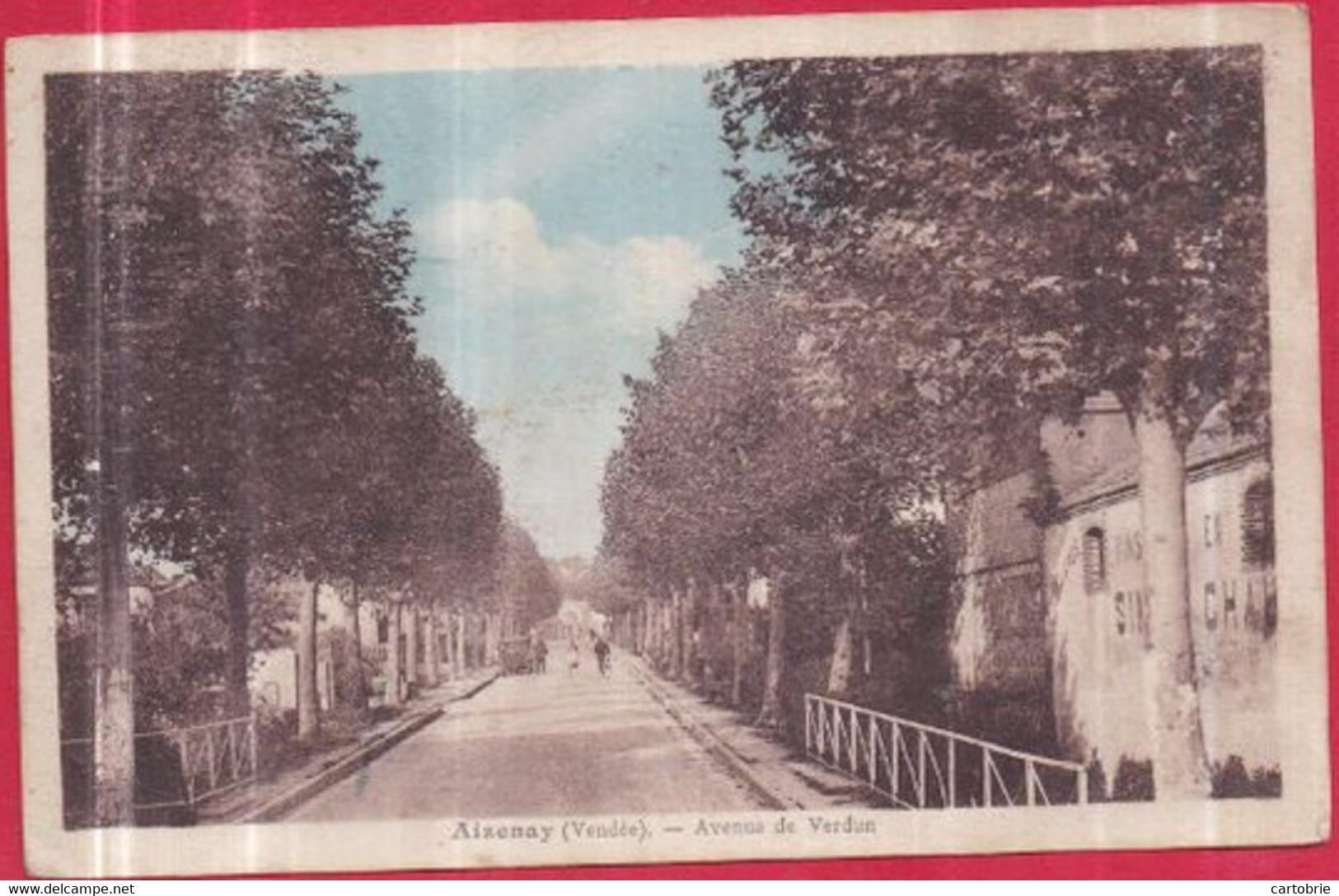 Dépt 85 - AIZENAY - Avenue De Verdun - Aizenay