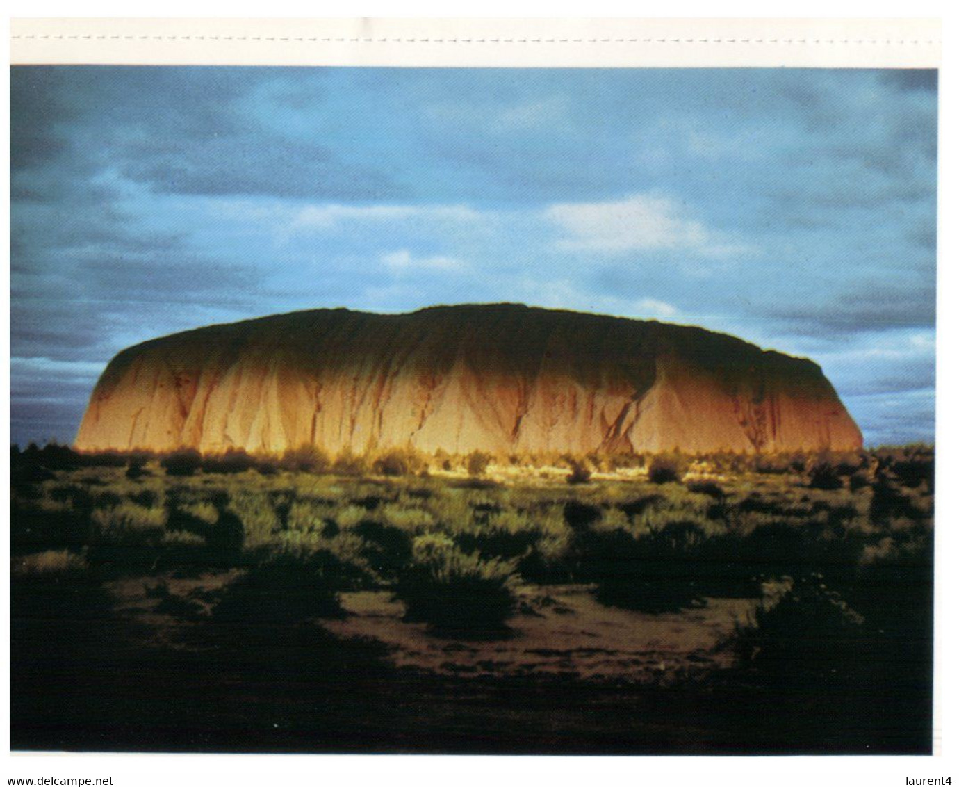 (Y 16) Australia - NT - Central Australia (2 Postcards) - The Red Centre