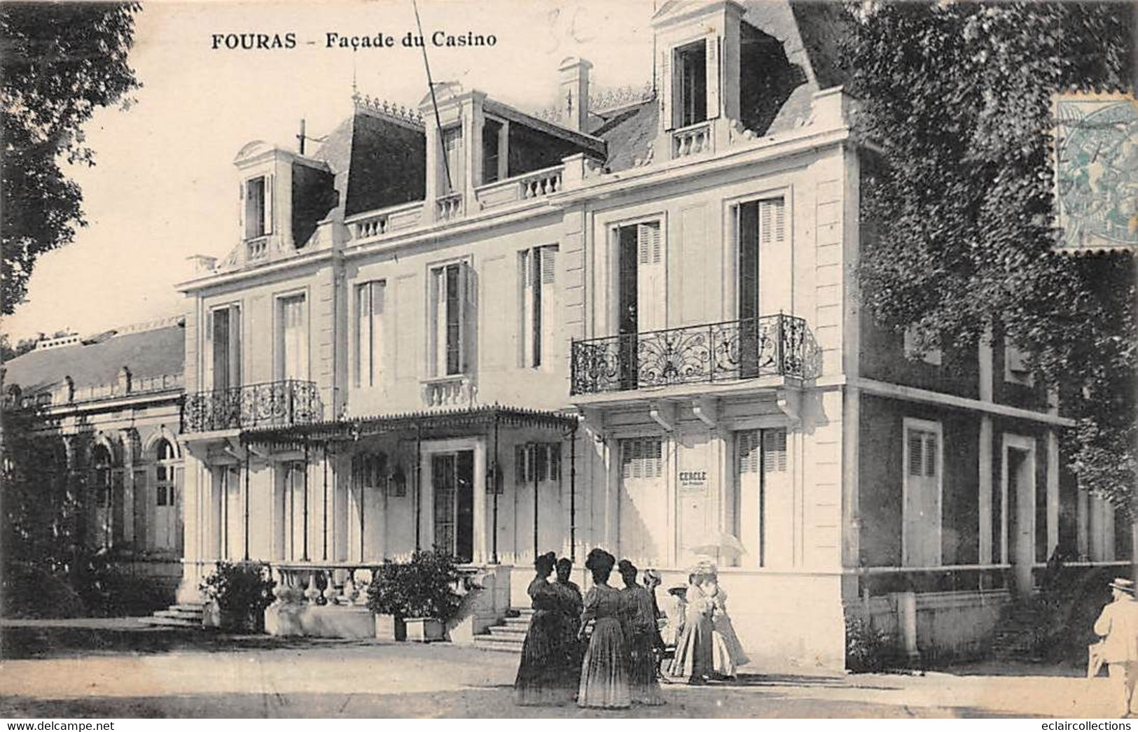 Fouras           17          Façade Du Casino      (voir Scan) - Fouras-les-Bains