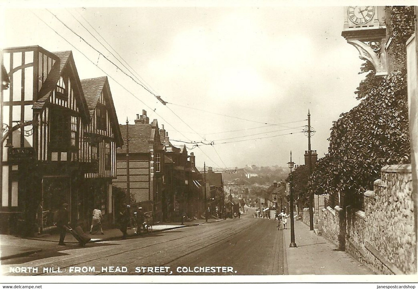 REAL PHOTOGRAPHIC POSTCARD - NORTH HILL FROM HEAD STREET - COLCHESTER - ESSEX - Colchester