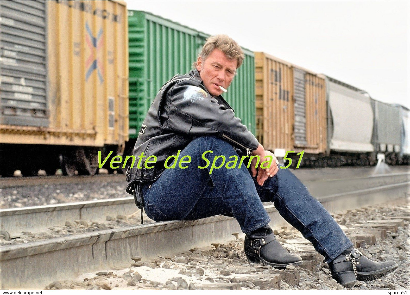 Johnny Hallyday Sur Les Rails   Affiche A3 Plastifiée - Affiches & Posters