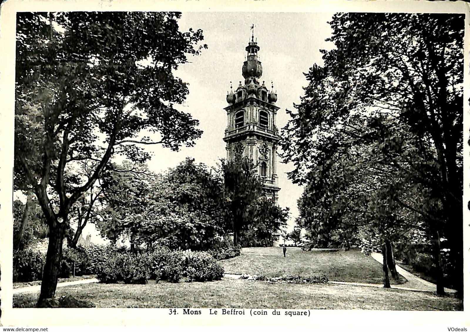 033 296 - CPSM - Belgique - Mons - Le Beffroi (coin Du Square) - Mons