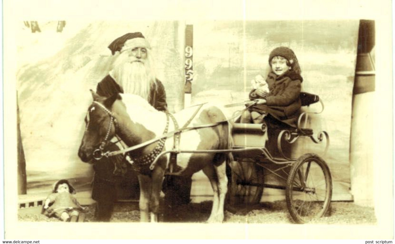 Thème - Père Noël - Attelage - Enfant Avec Poupée - Carte Photo - Other & Unclassified