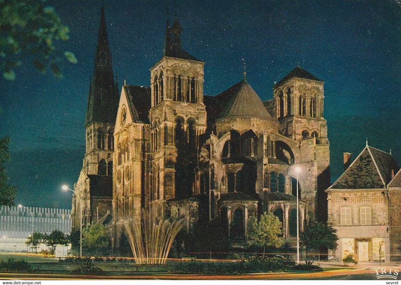 CHALONS-sur-MARNE. - Eglise Notre-Dame-en-Vaux éclairée - Châlons-sur-Marne
