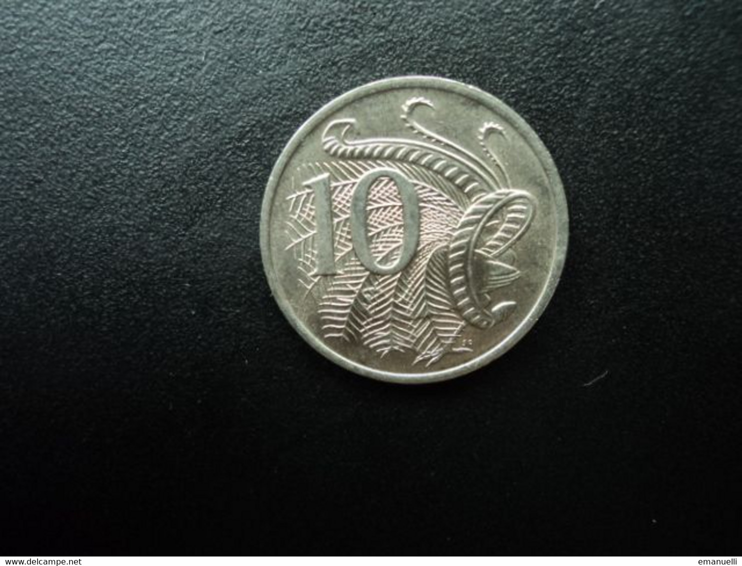 AUSTRALIE * : 10 CENTS  1977    KM 65     SUP+ - 10 Cents