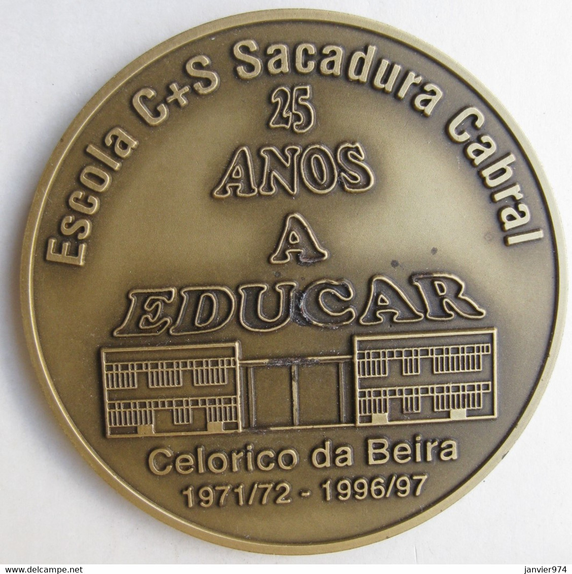 Portugal Medalha Celorico Da Beira Escola C+S Sacadura Cabral, 25 Anos 1971/1972 – 1996/1997 - Professionals / Firms