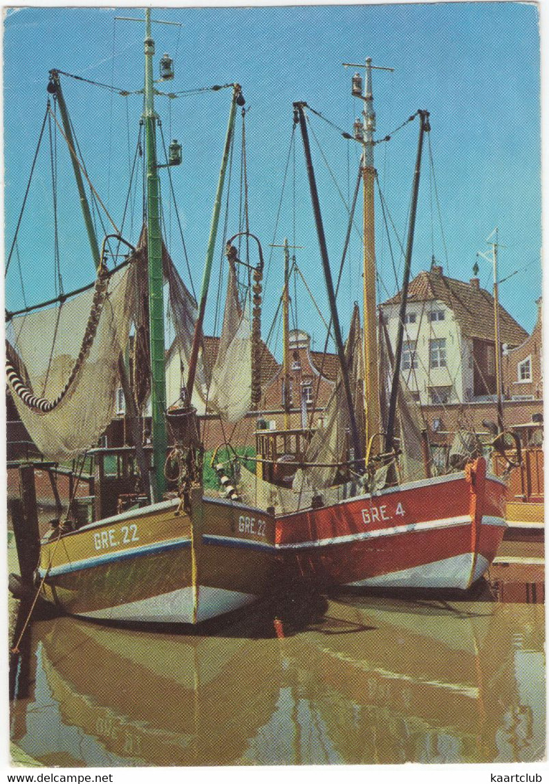 Greetsiel - Hafen: Segelkutter GRE.22 & GRE. 4 - (Ostfriesland) - Krummhörn