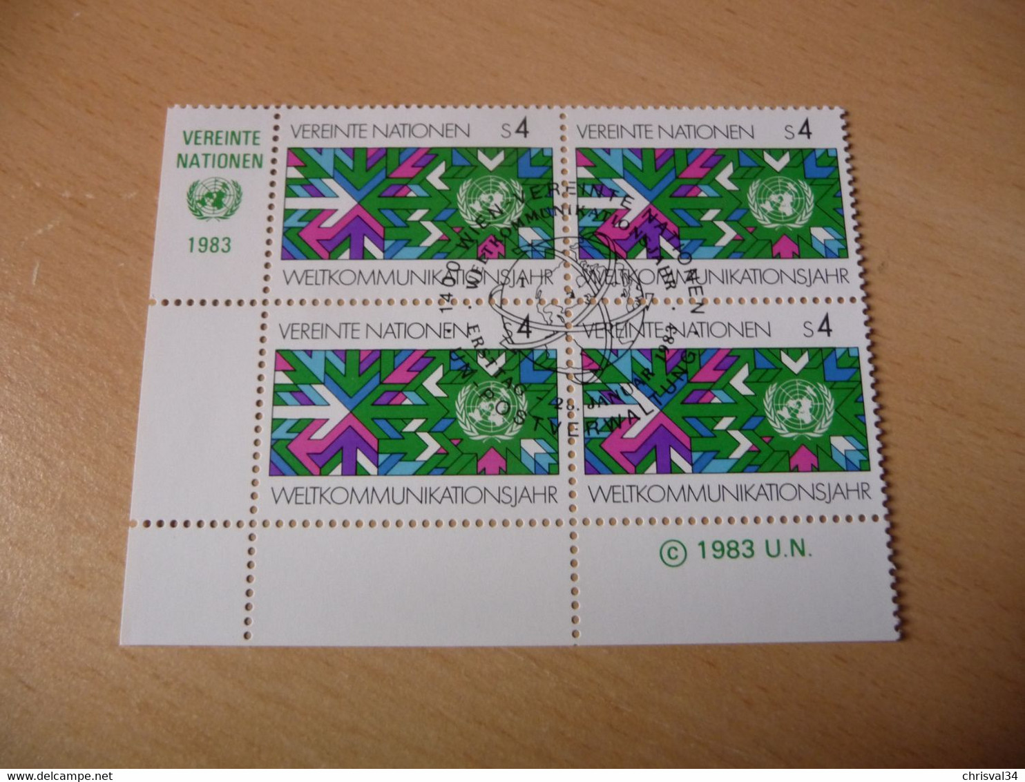 TIMBRES  NATIONS  UNIES  ( Vienne )     ANNEE  1983   BLOC  DE  4     OBLITERES  N  29 - Oblitérés