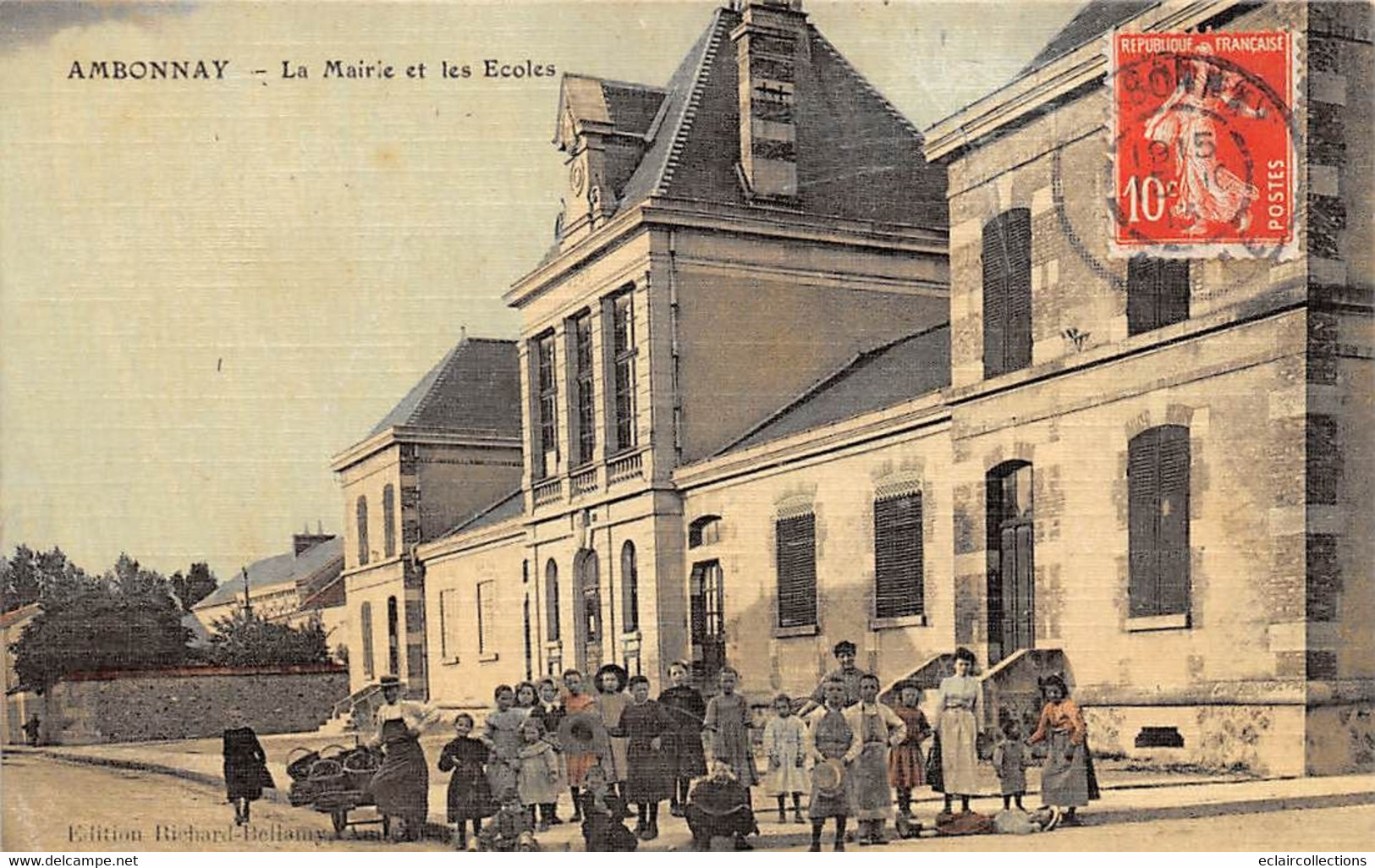 Ambonnay          51      Enfants Devant Mairie Et école  . Toilée Couleur .      (voir Scan) - Sonstige & Ohne Zuordnung