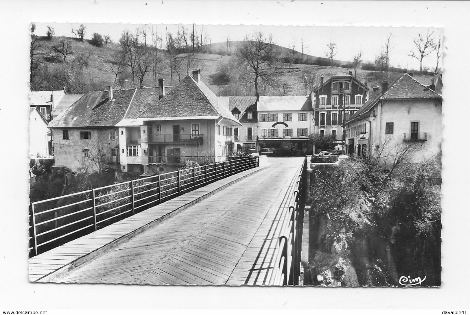 74  ALBY  SUR CHERAN  LA PASSERELLE   TRES BON ETAT 2 SCANS - Alby-sur-Cheran