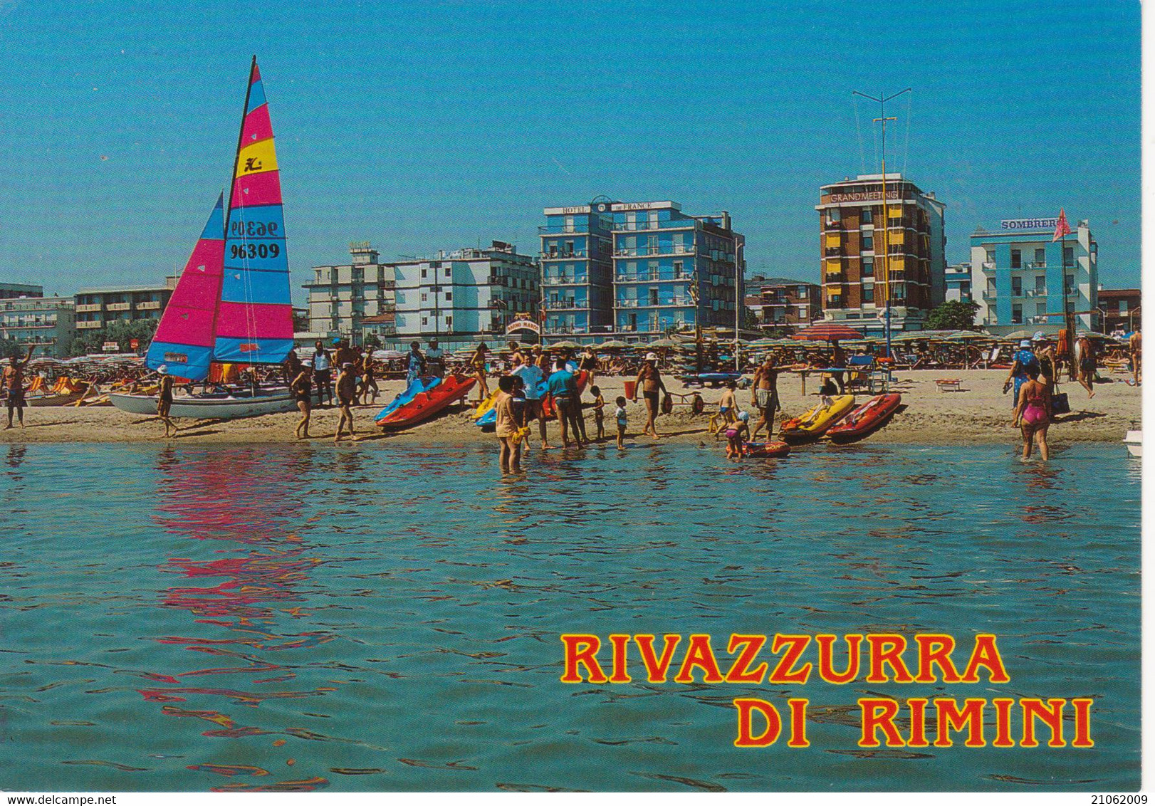 RIMINI - RIVAZZURRA - SPIAGGIA E ALBERGHI - ANIMATA - NON VIAGGIATA - Rimini