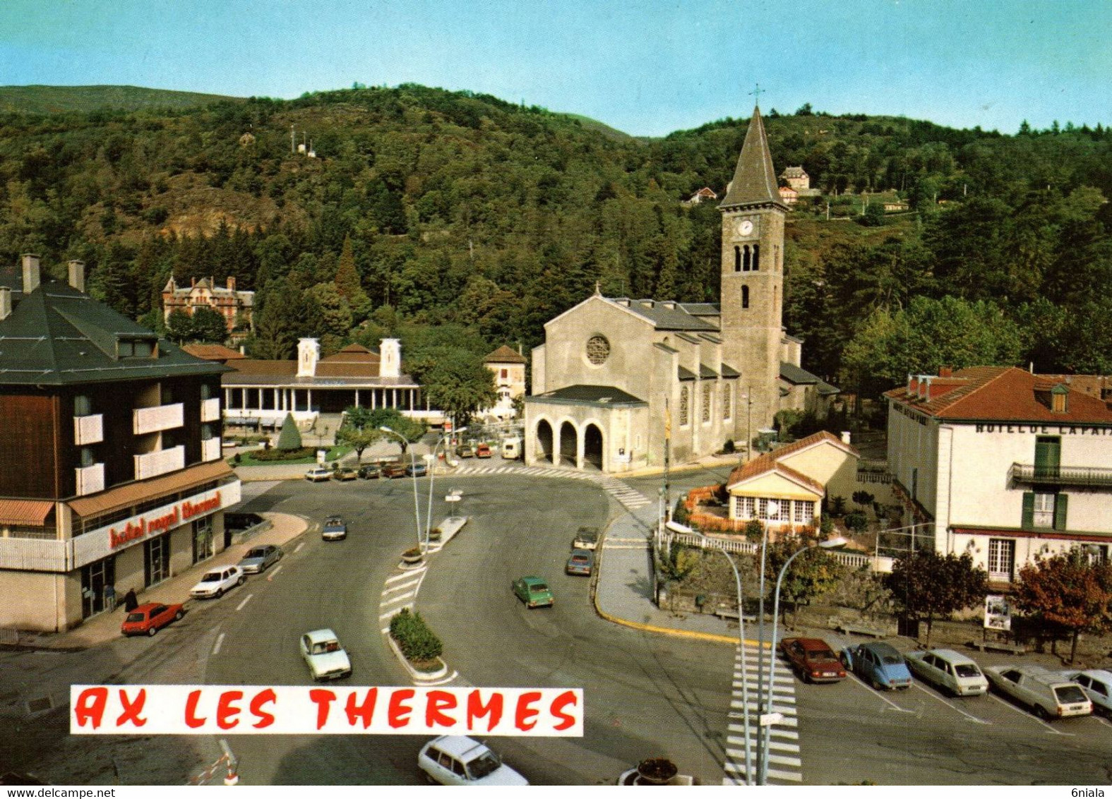 5063 Carte Postale AX LES THERMES Le Casino Et L'Eglise Saint Vincent  ( Voitures Anciennes ) 09 Ariège - Ax Les Thermes