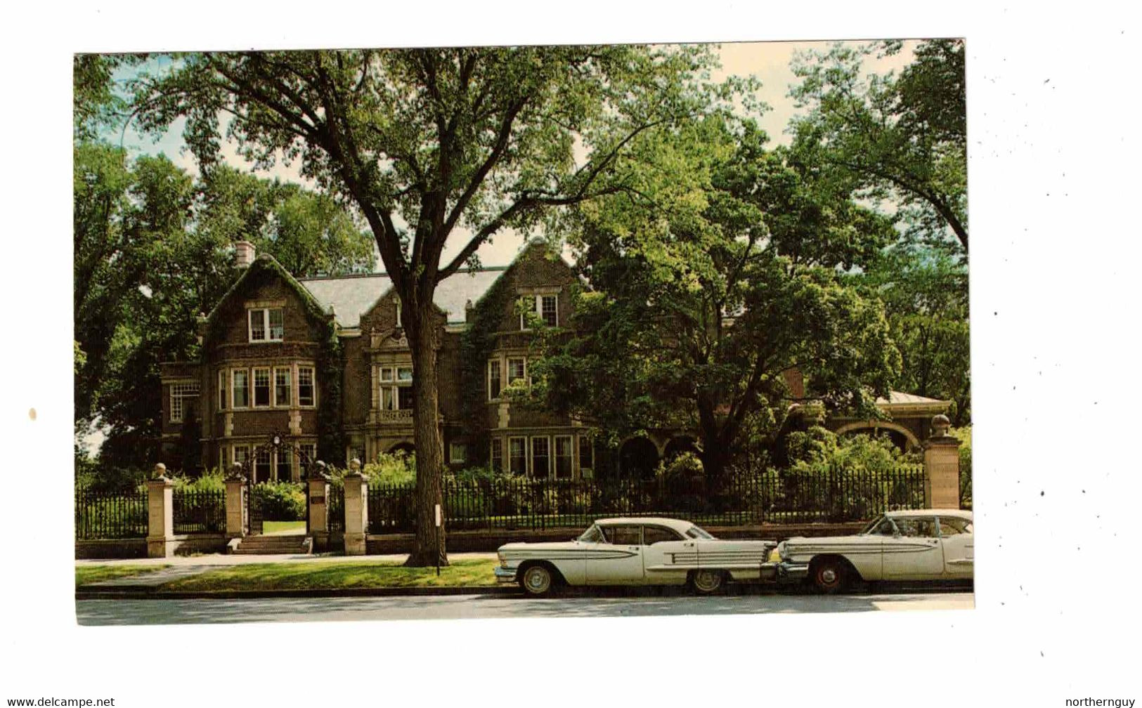 SAINT PAUL, Minnesota, USA, Minnesota Governor's Mansion, 2 Identical 1950's Cars, 1970 Chrome Postcard - St Paul