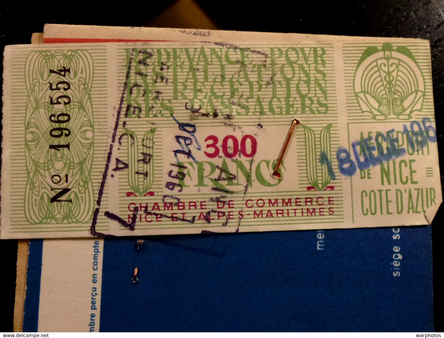 CARTE D'EMBARQUEMENT : AIR FRANCE  _ 1960 + REDEVANCE 300 Francs - Instapkaart