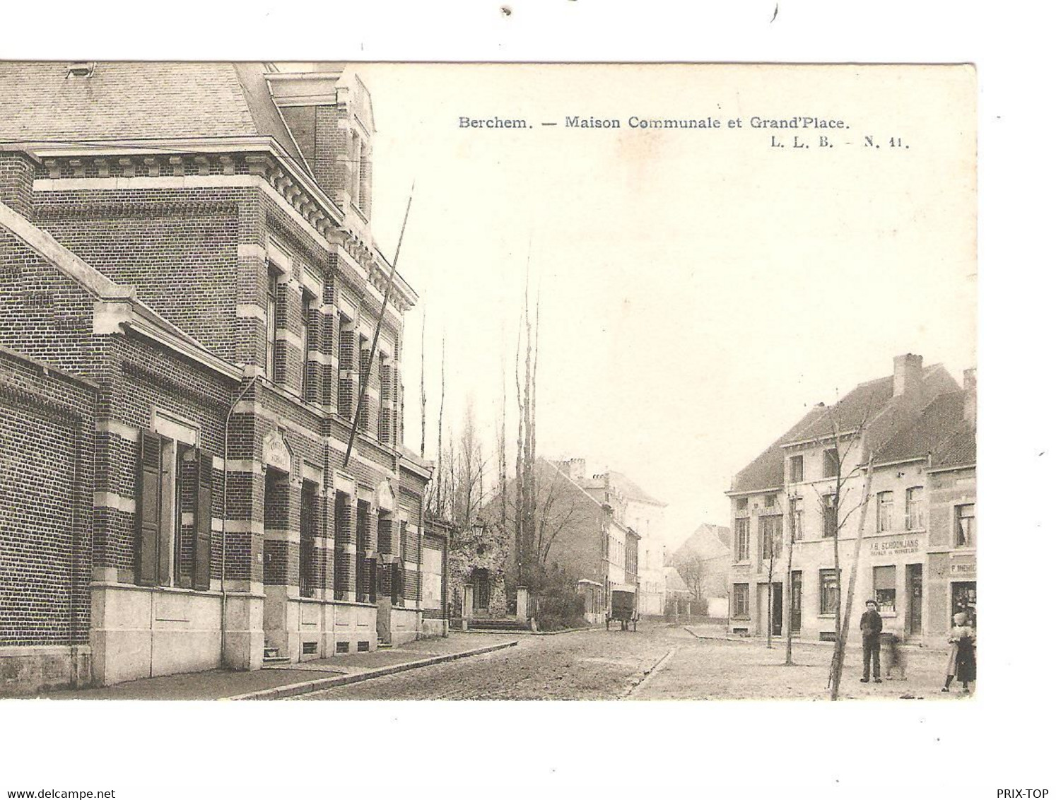 REF2532/ CP-PC Berchem - Maison Communale Et Grand Place Animée Charrette - St-Agatha-Berchem - Berchem-Ste-Agathe