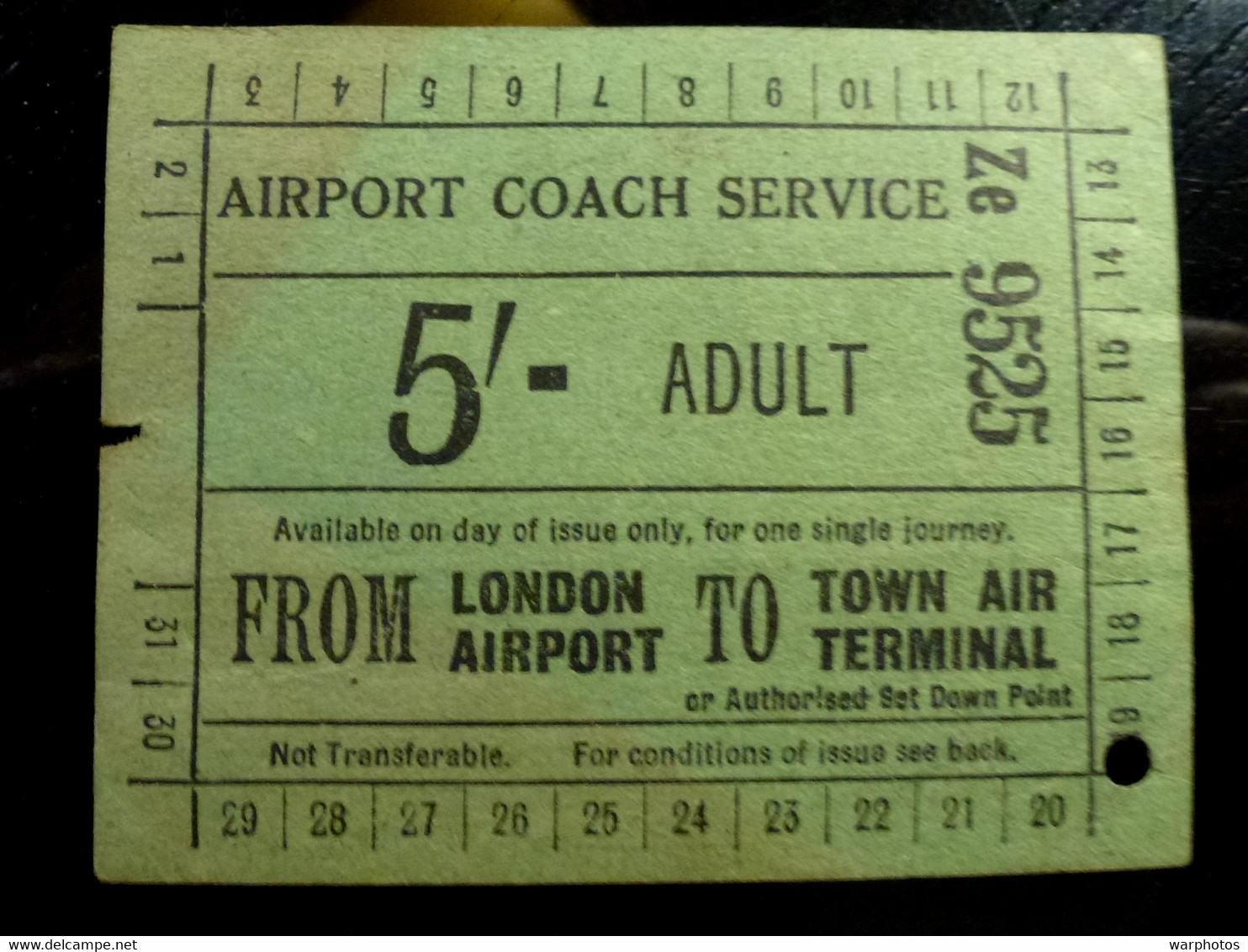 TICKET : AIRPORT COACH SERVICE _ LONDON - Europe