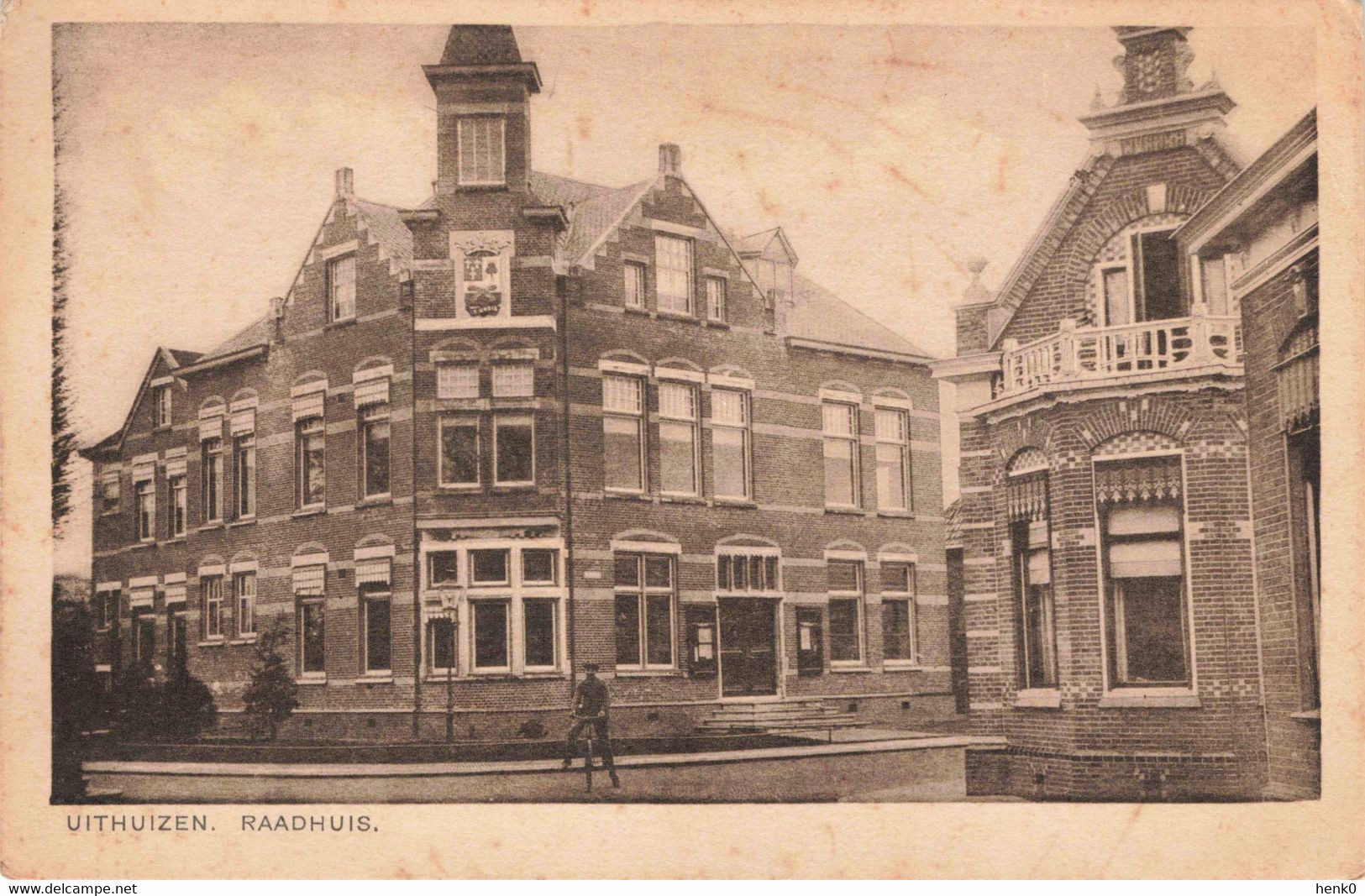 Uithuizen Raadhuis VN2133 - Uithuizen