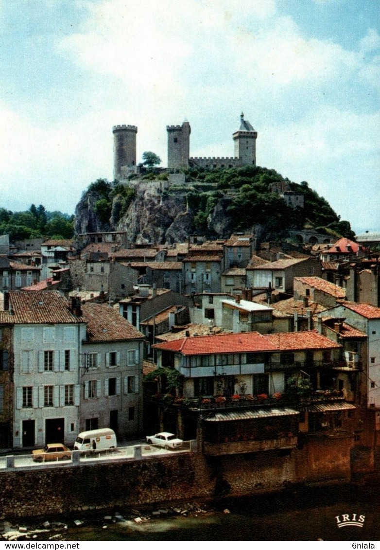 5165 Carte Postale FOIX  Le Château  Et Les Vieux Quartiers Au Bord De L'Ariège            09 Ariège  Estafette Renault - Foix